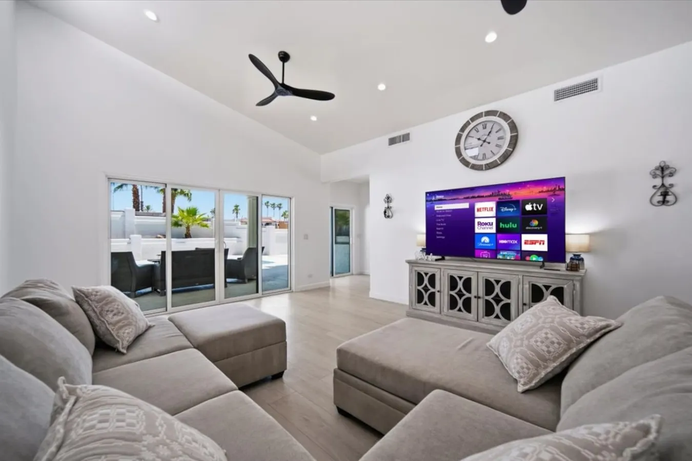 Donner Delight - Pool, Game Room, Newly Remodeled 7
