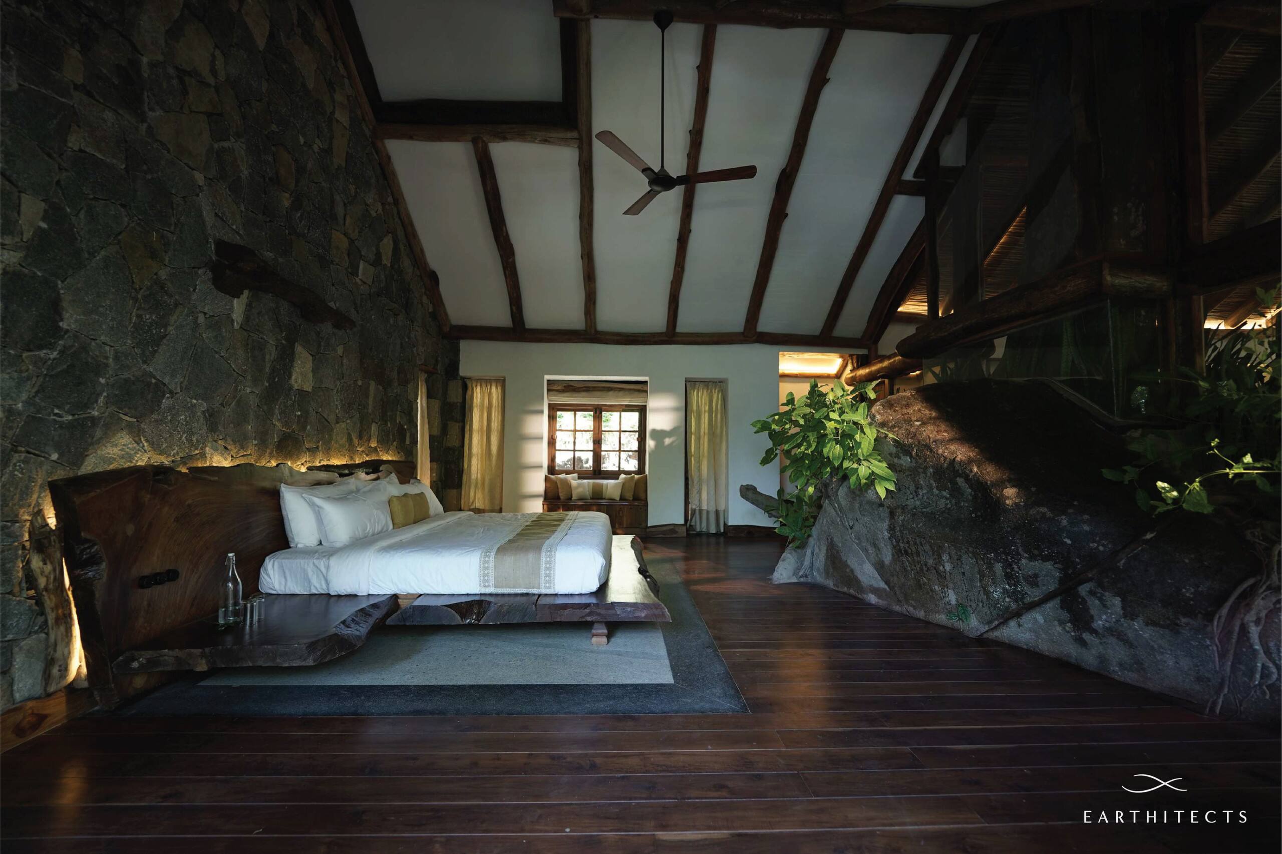 Earthitects Private Pool Bungalow –Estate Paathiri 3