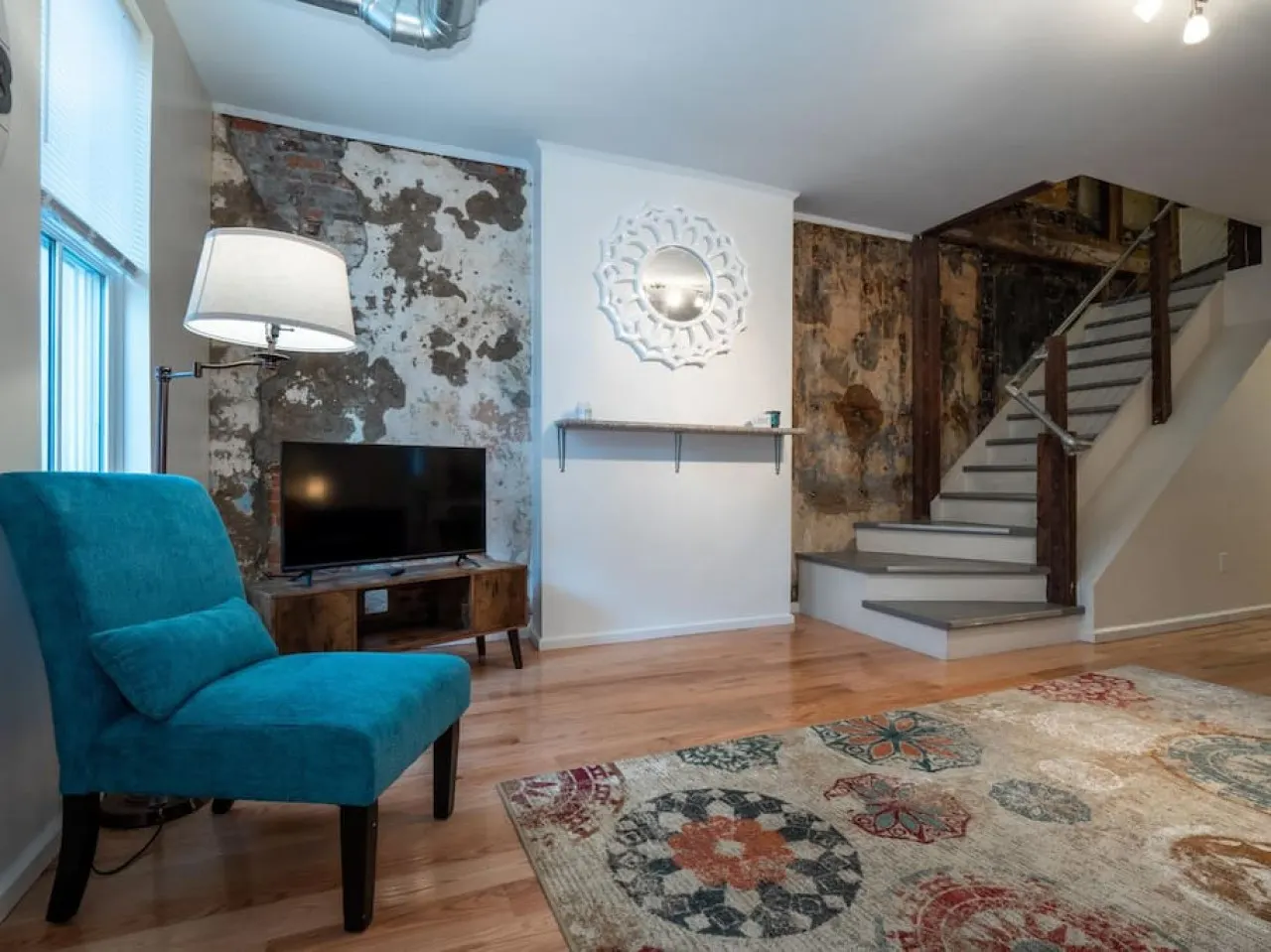 Spacious Suites in OTR - Findlay Market! 11