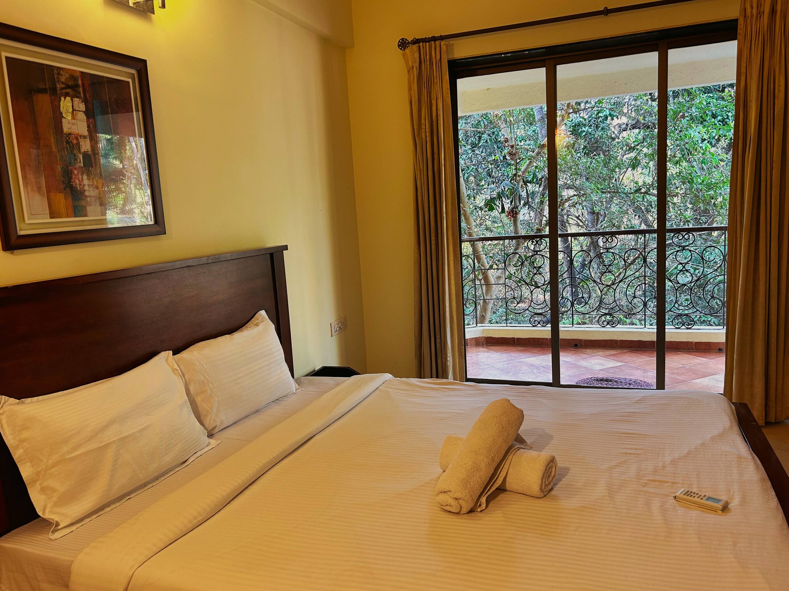 2BHK Apartment Pool facing Apt by Laze Around Us 30
