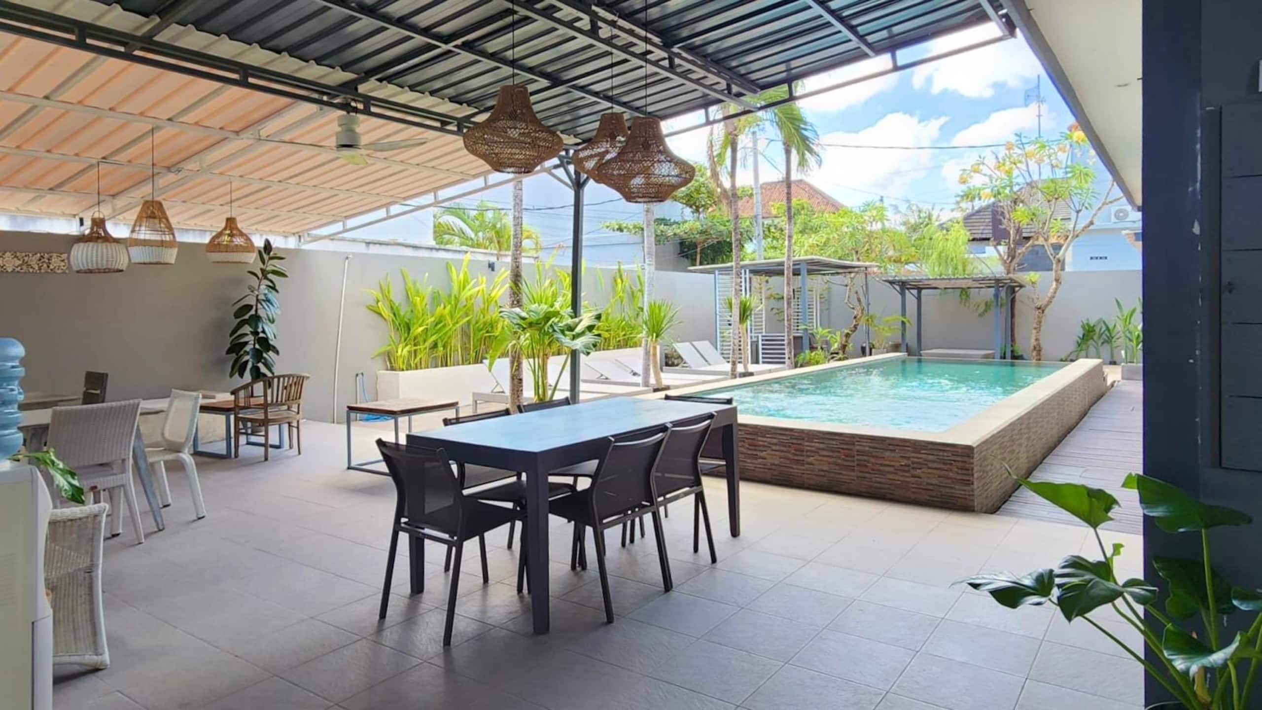 Suite 6-1 BR w' Balcony in Canggu — photo 3