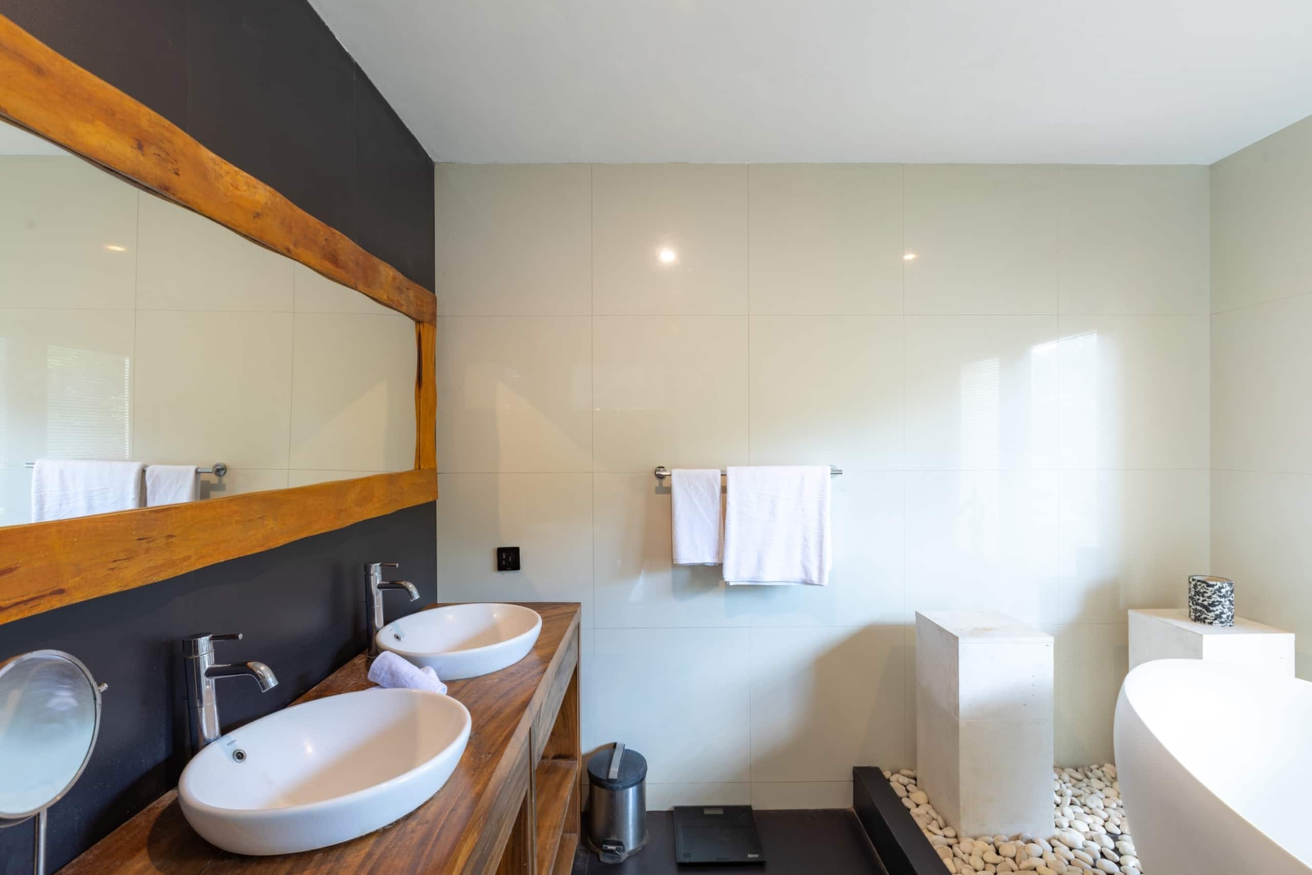 Sanga - 3BR Villa with Pool & Rooftop, Canggu 25