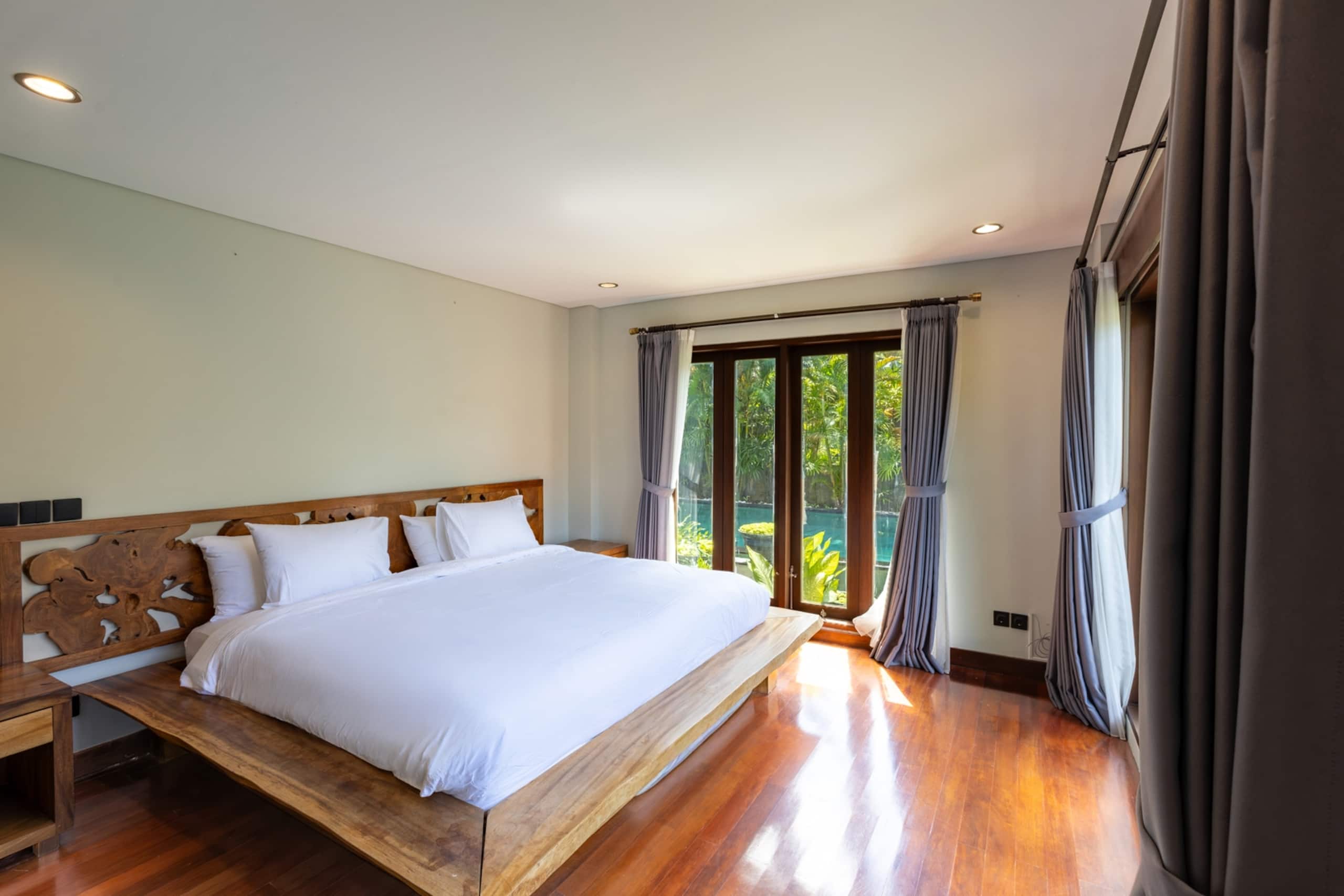 Sanga - 3BR Villa with Pool & Rooftop, Canggu 17