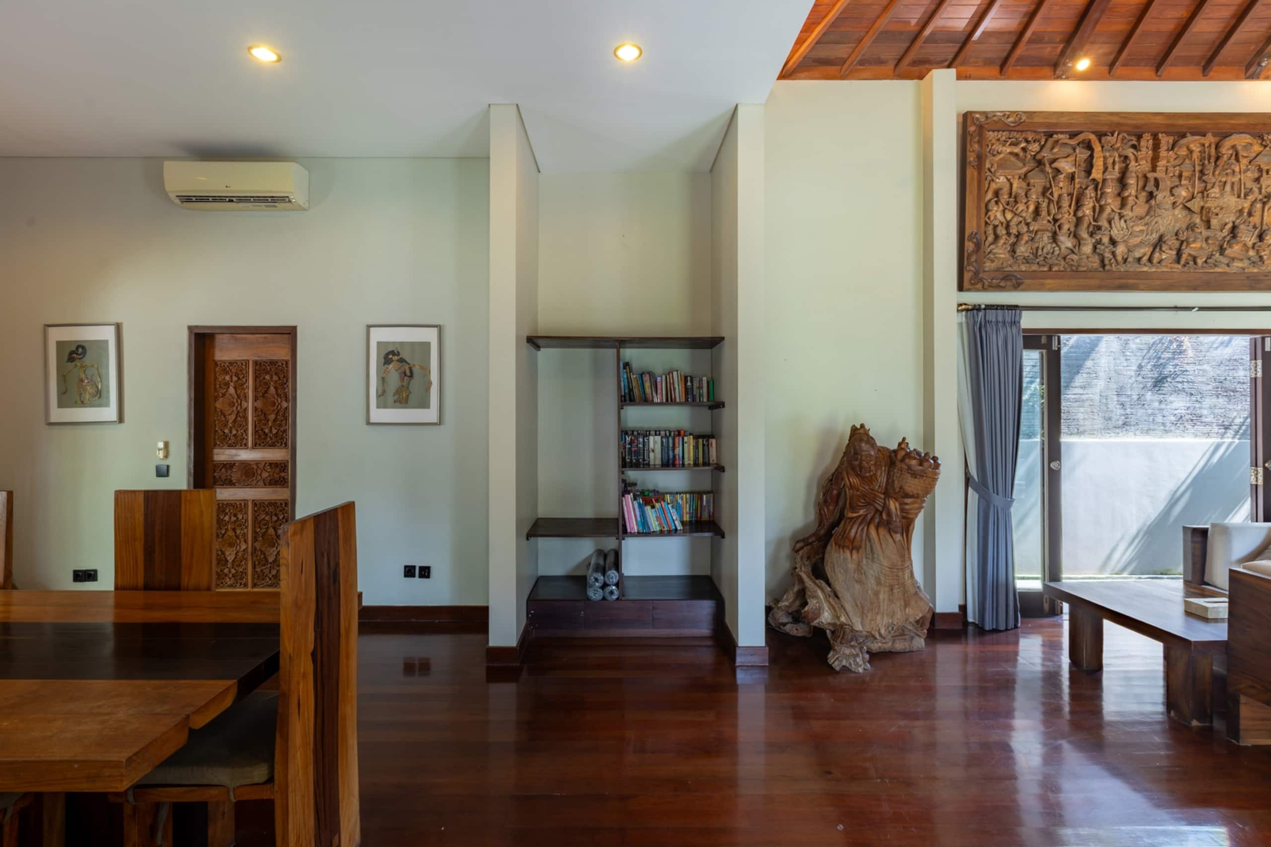 Sanga - 3BR Villa with Pool & Rooftop, Canggu 12