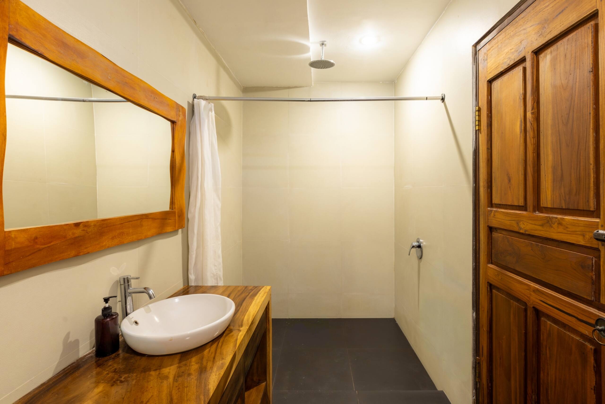 Sanga - 3BR Villa with Pool & Rooftop, Canggu 24