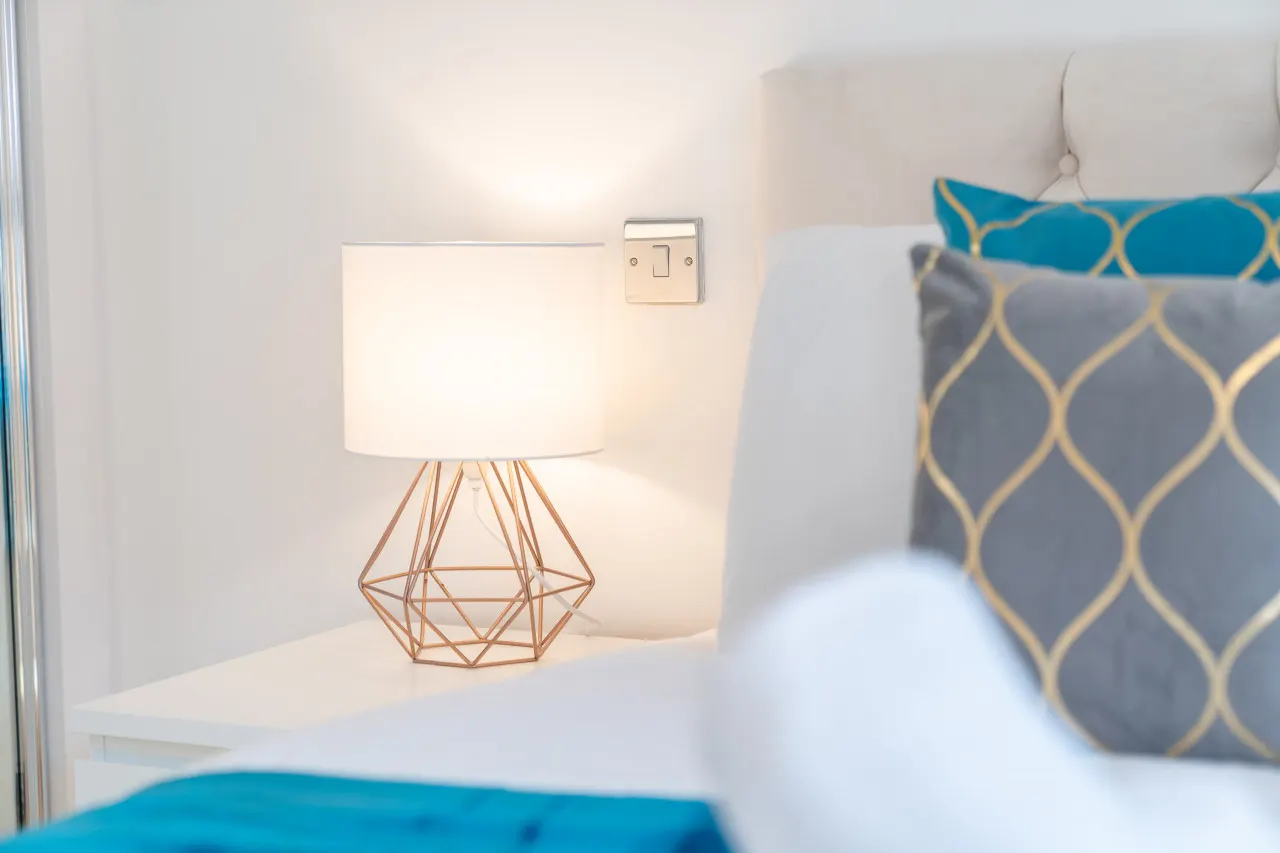 Stylish 2 Bedroom Apartment - City Centre - Netflix 16