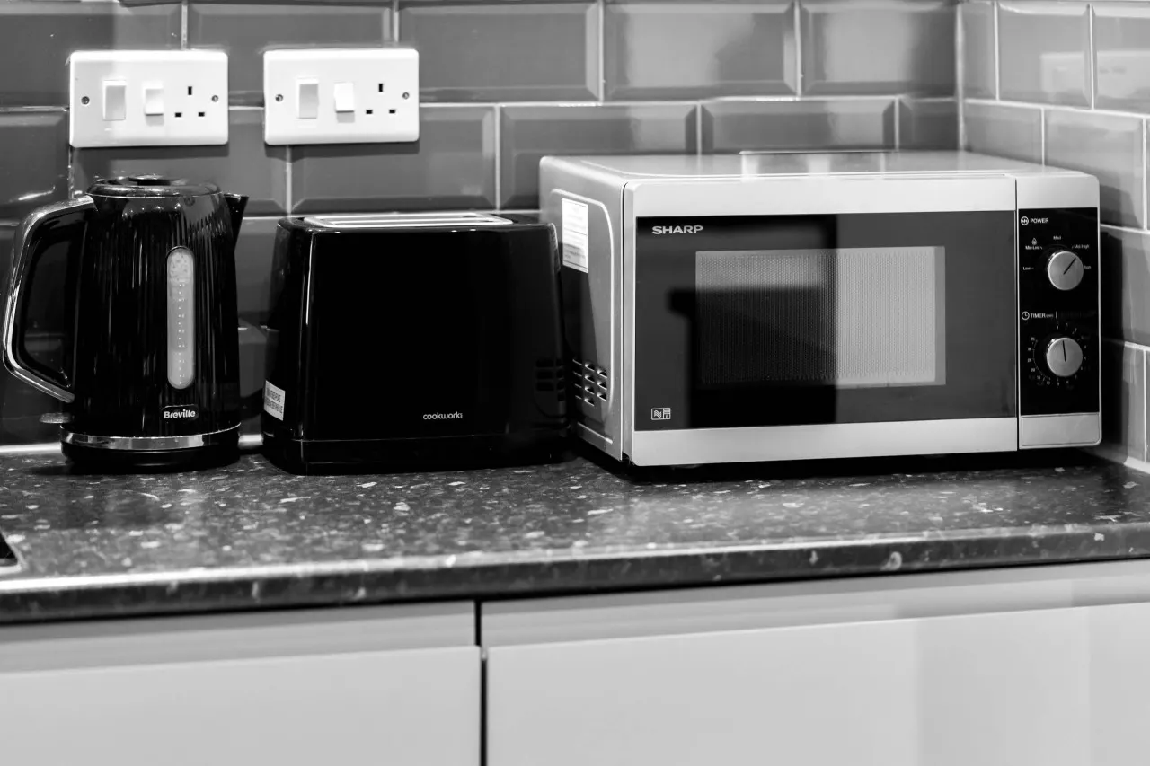 Stylish Apartment - Fast WiFi - Rowley Regis 14