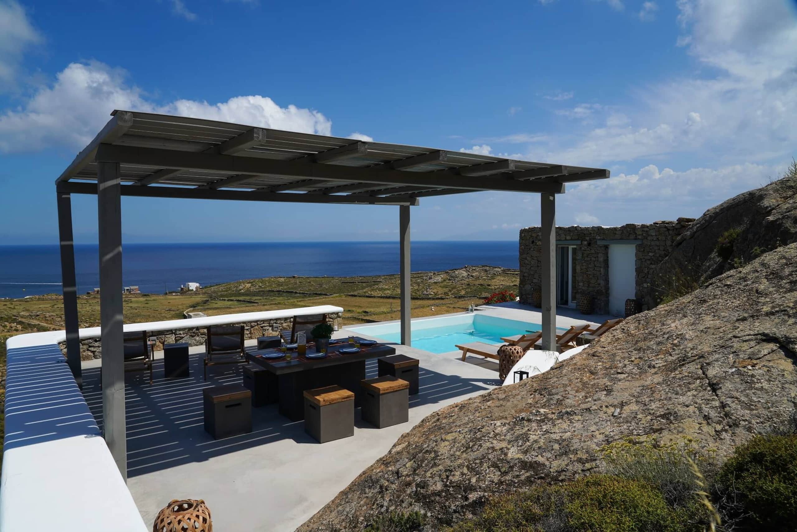 Mary Jayne Room-Pool, Views, Memories at Paradise. 31