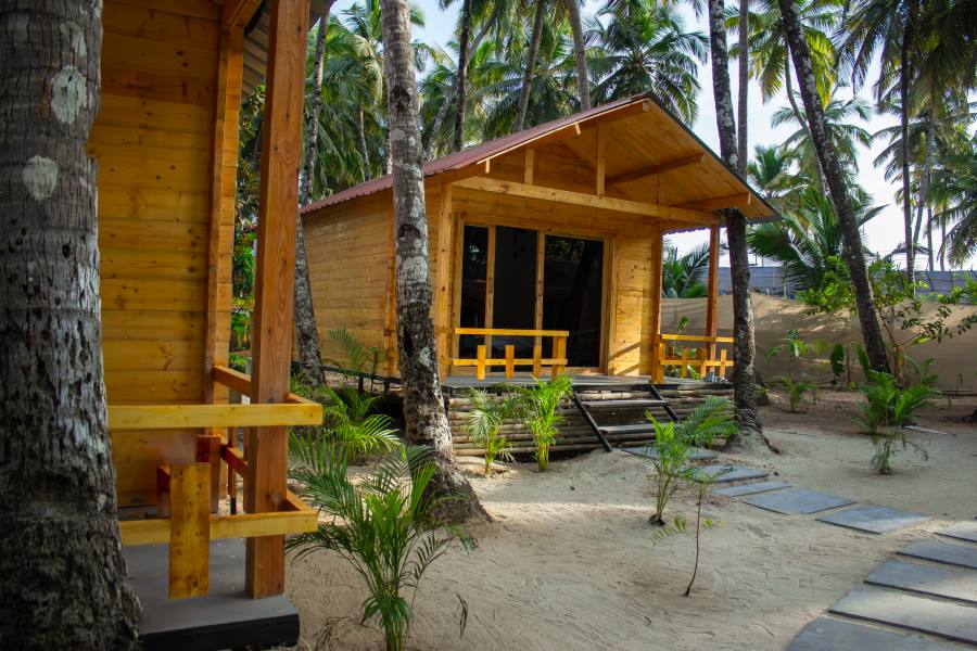 The Pearl | AC Luxury Cottage | On Palolem Beach 15