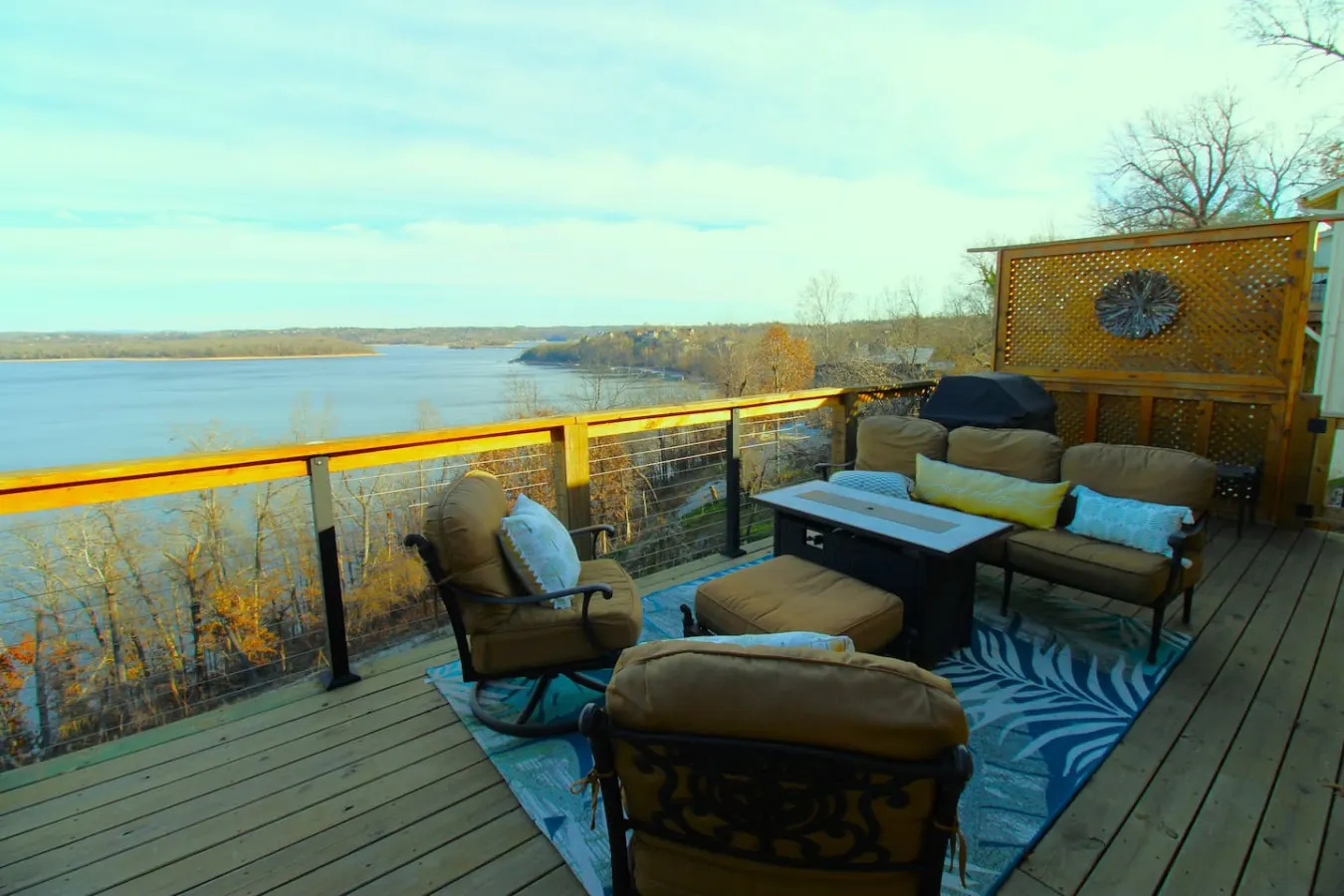 Skytop - Hands down the best view on Beaver Lake 8