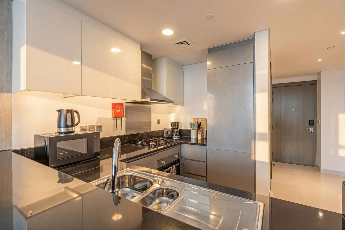 Central Home w/ Panoramic Canal View — photo 3