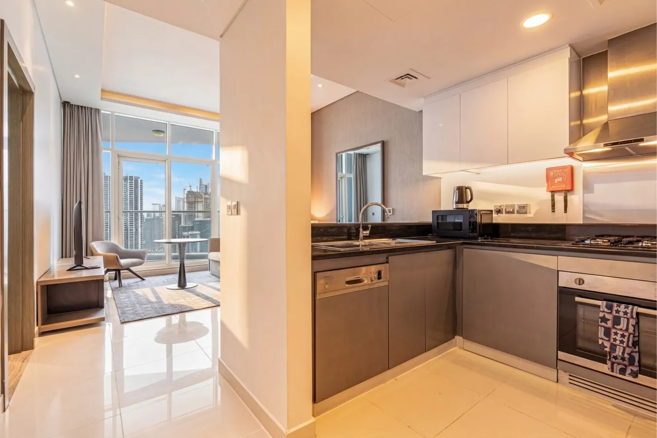 Central Home w/ Panoramic Canal View 7