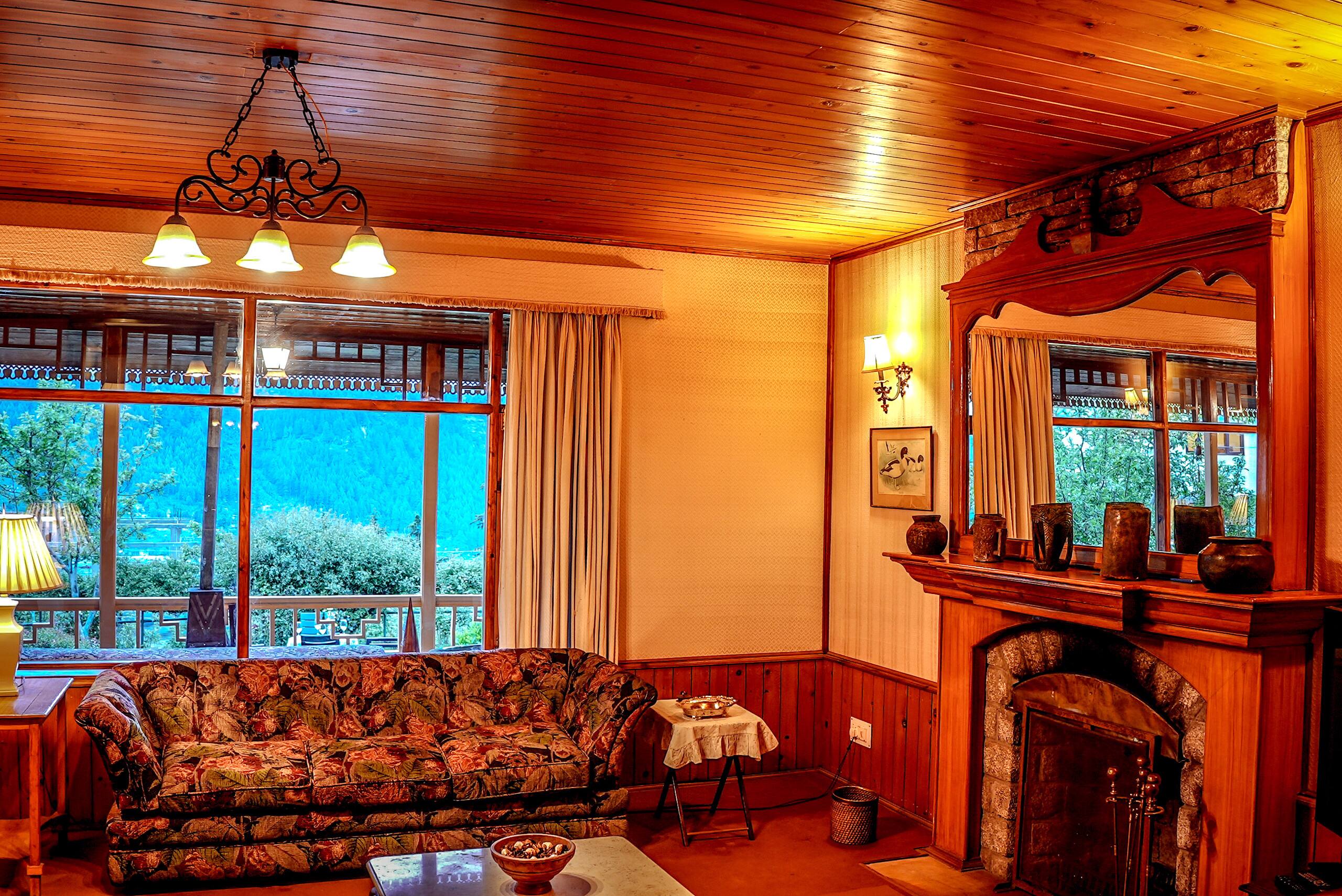 Nalagarh House by EdenHomes 10
