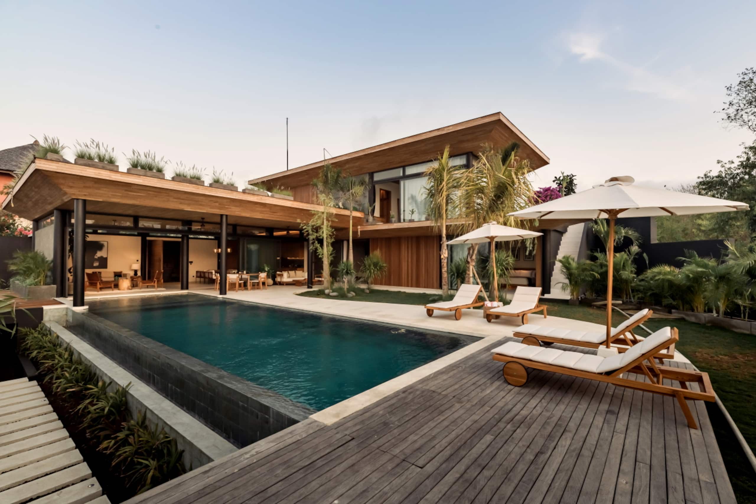 Summer Ulu : Supreme Luxury Villa in Uluwatu — photo 1