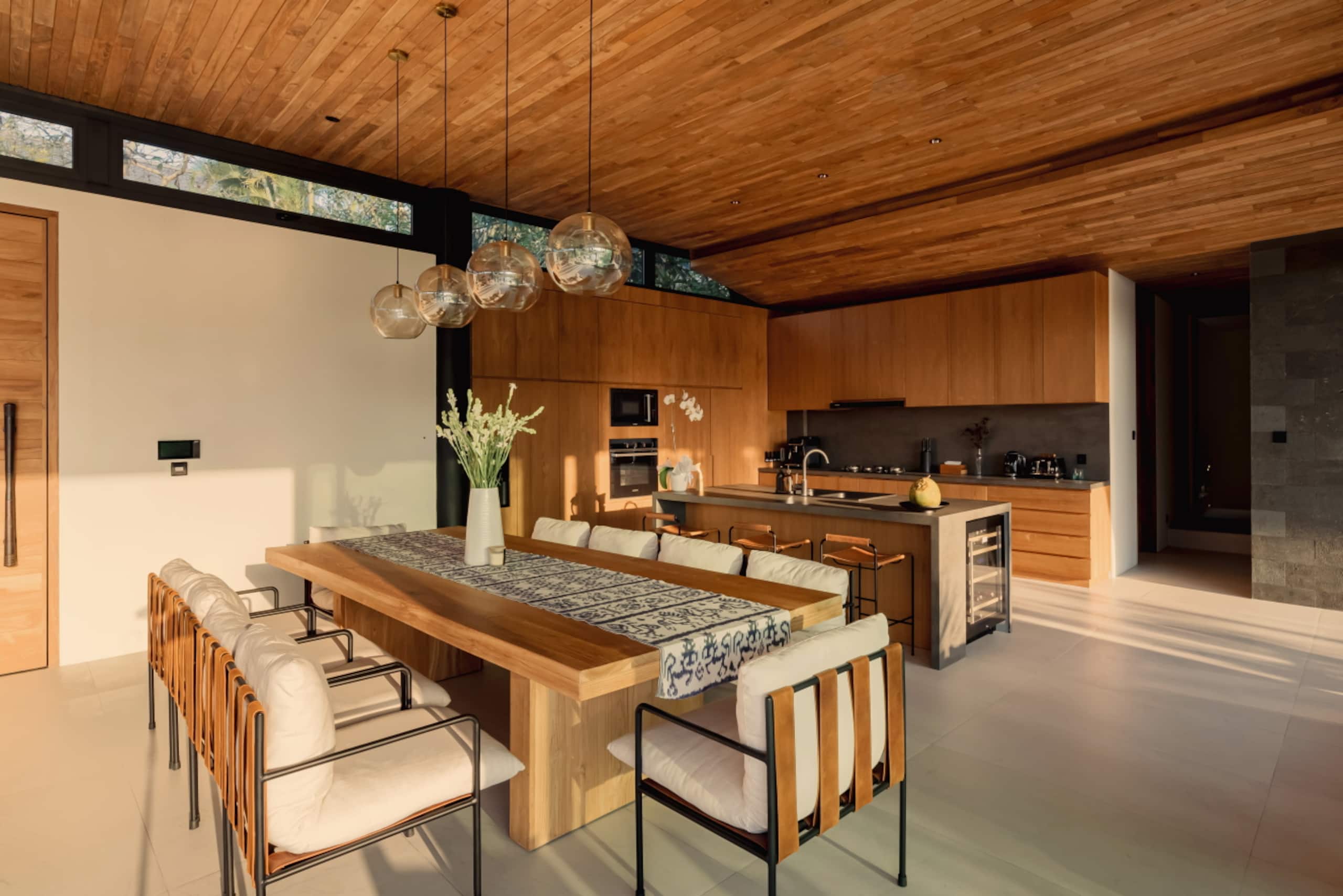 Summer Ulu : Supreme Luxury Villa in Uluwatu 16