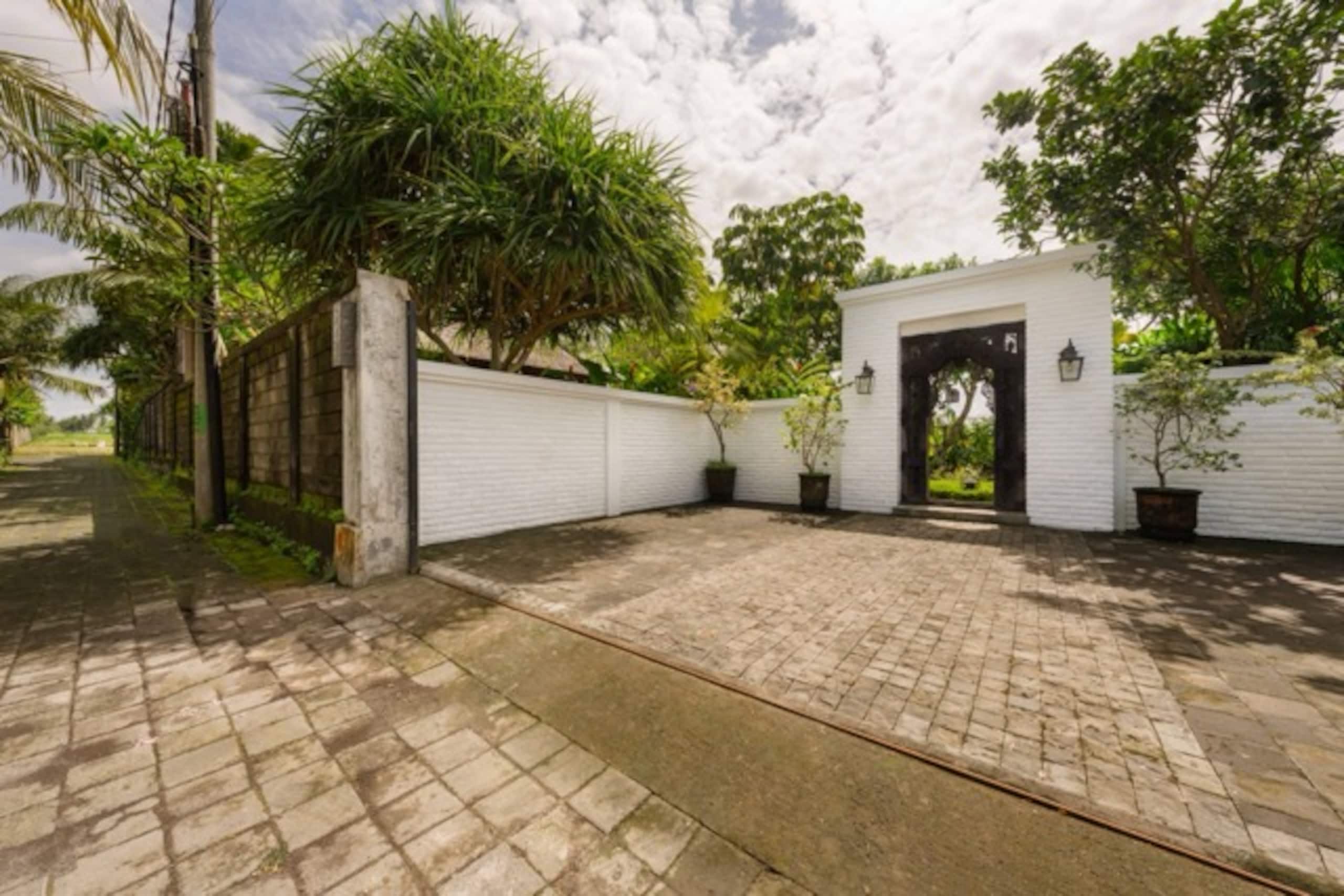 3BR Kangin Lane - A Queenslander Gem 34