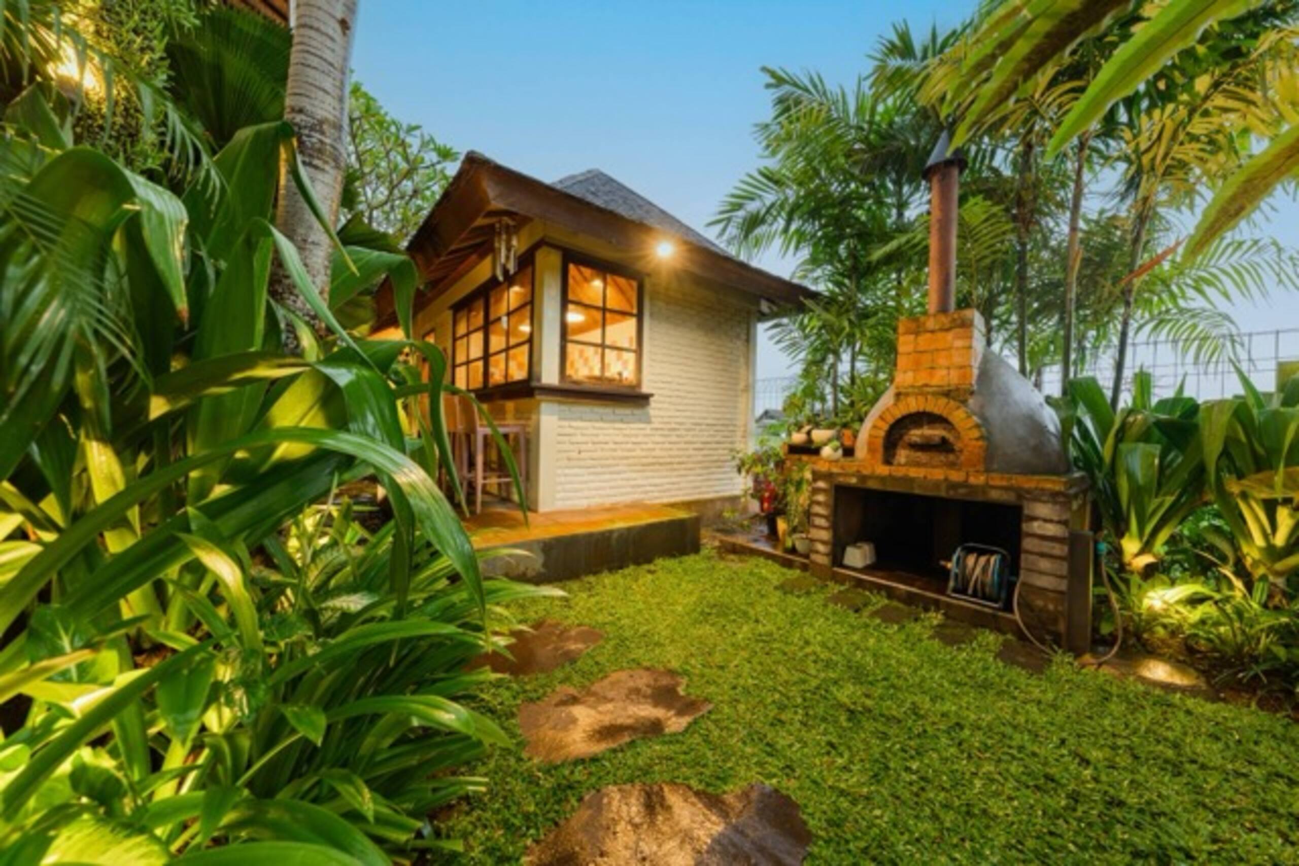 3BR Kangin Lane - A Queenslander Gem 29