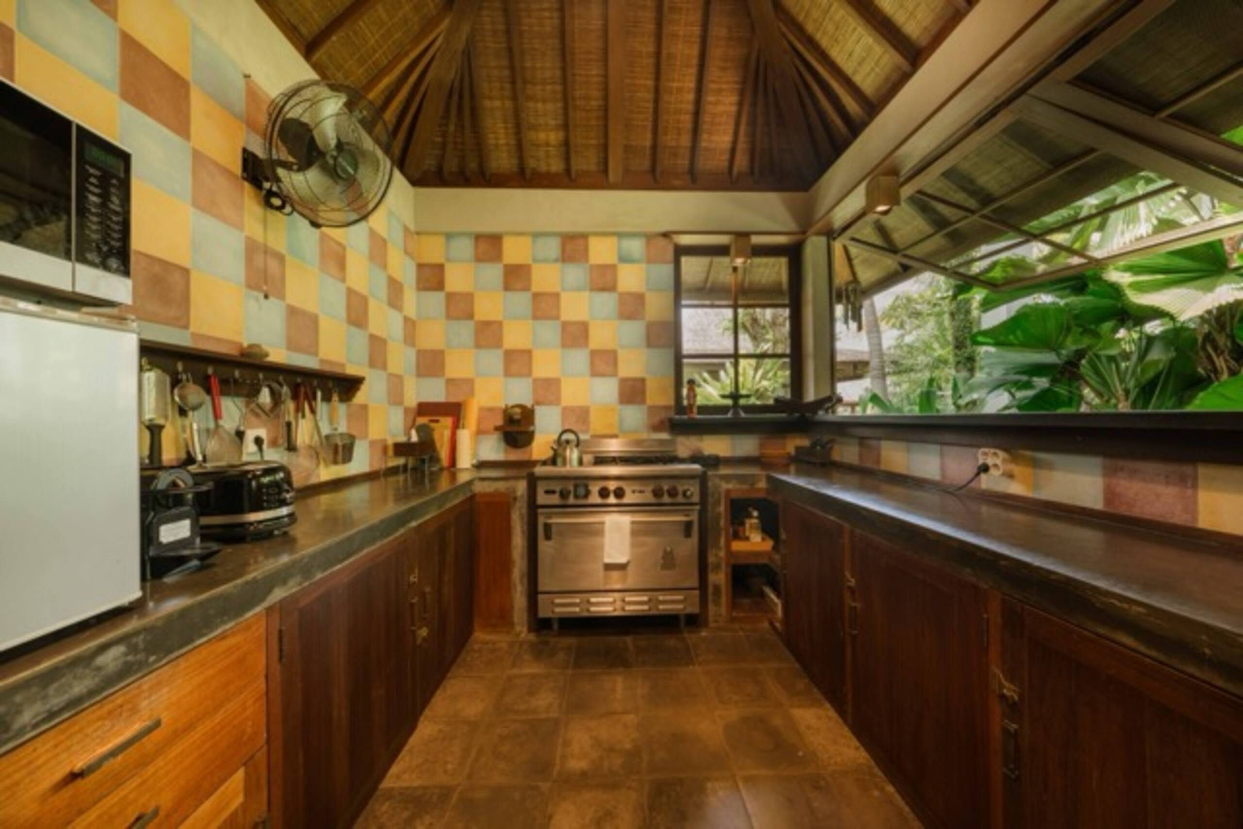 3BR Kangin Lane - A Queenslander Gem 10