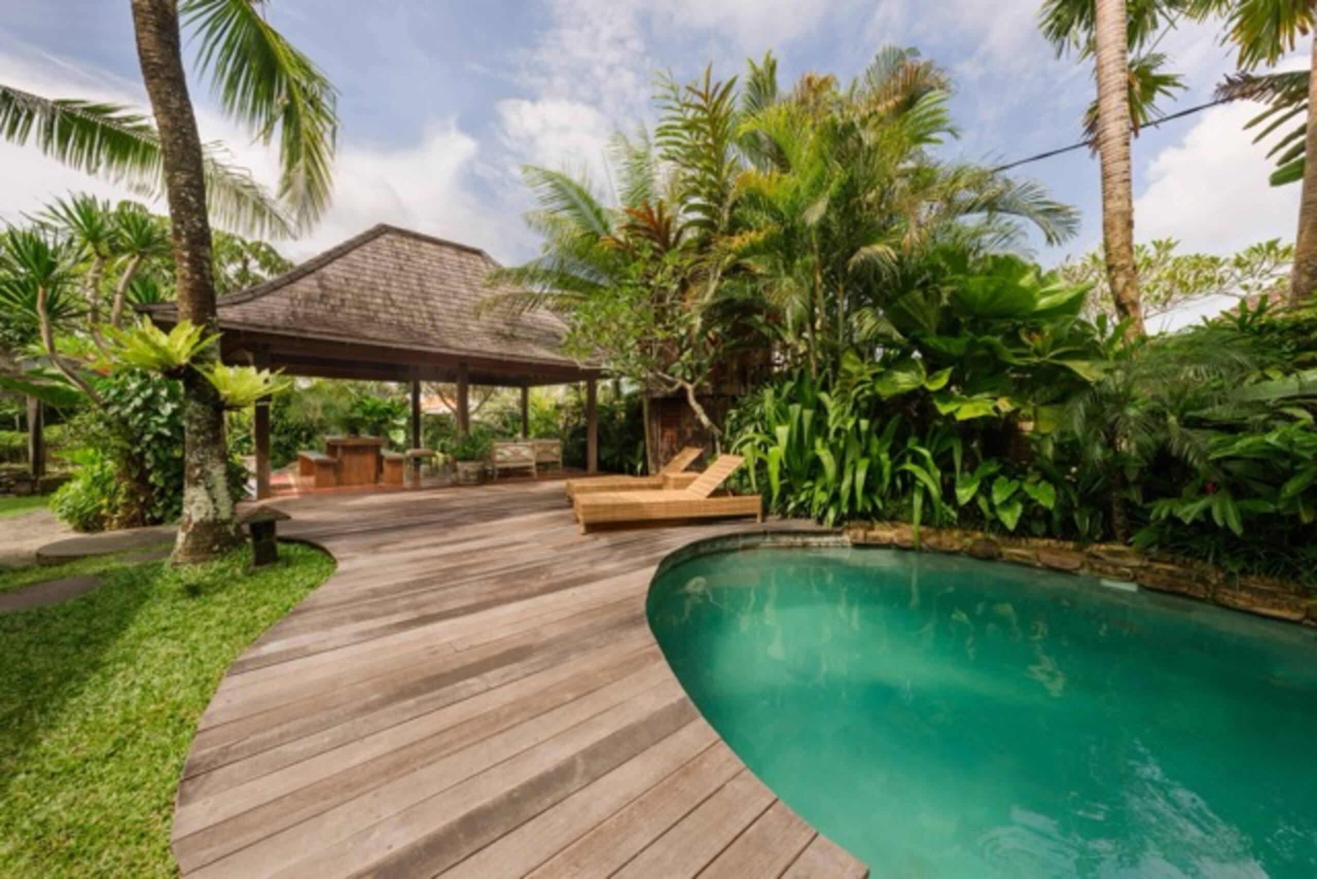 3BR Kangin Lane - A Queenslander Gem 38