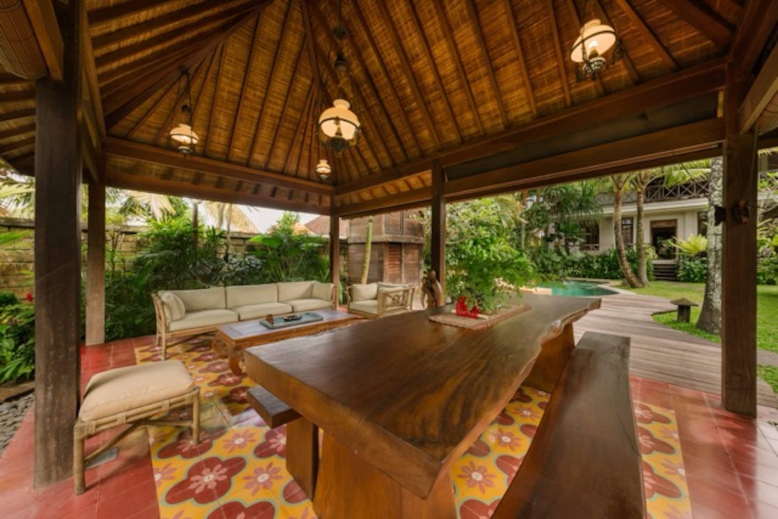 3BR Kangin Lane - A Queenslander Gem 23
