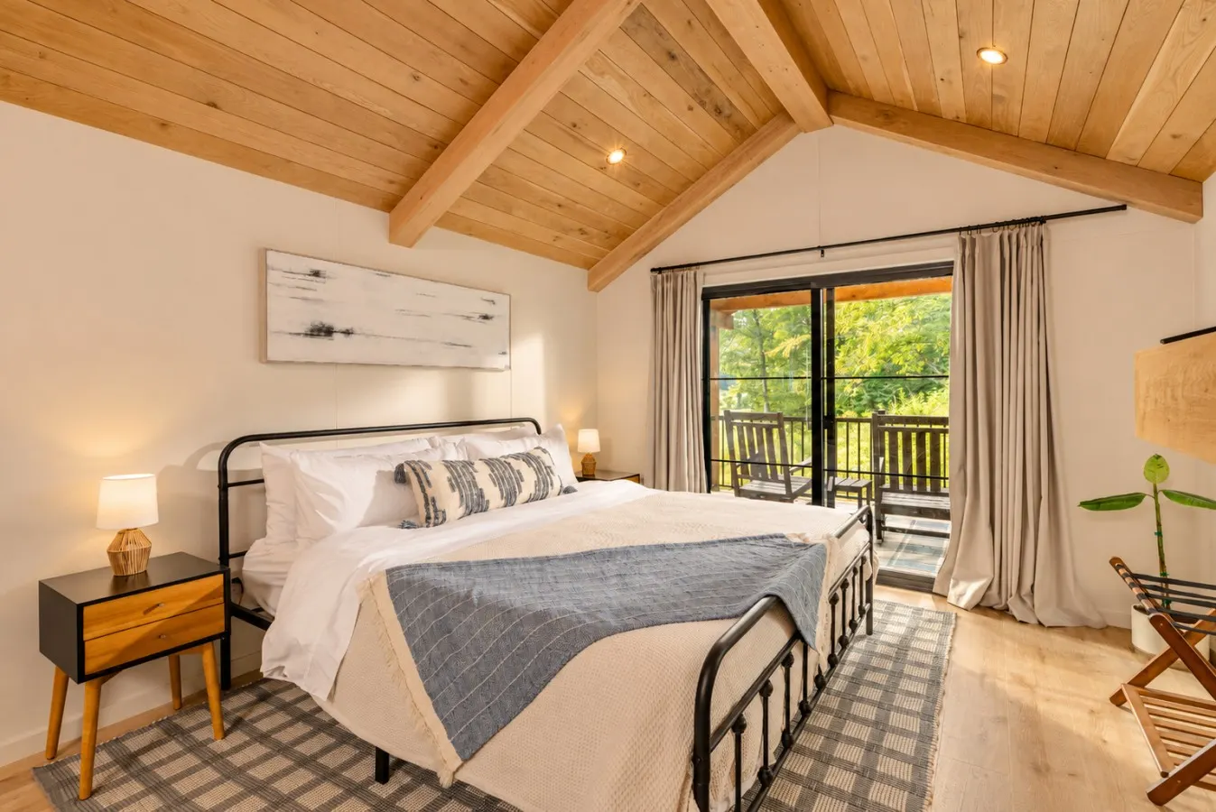 Luxury Mountain Cabin 5: Sauna, River, Chickens 7