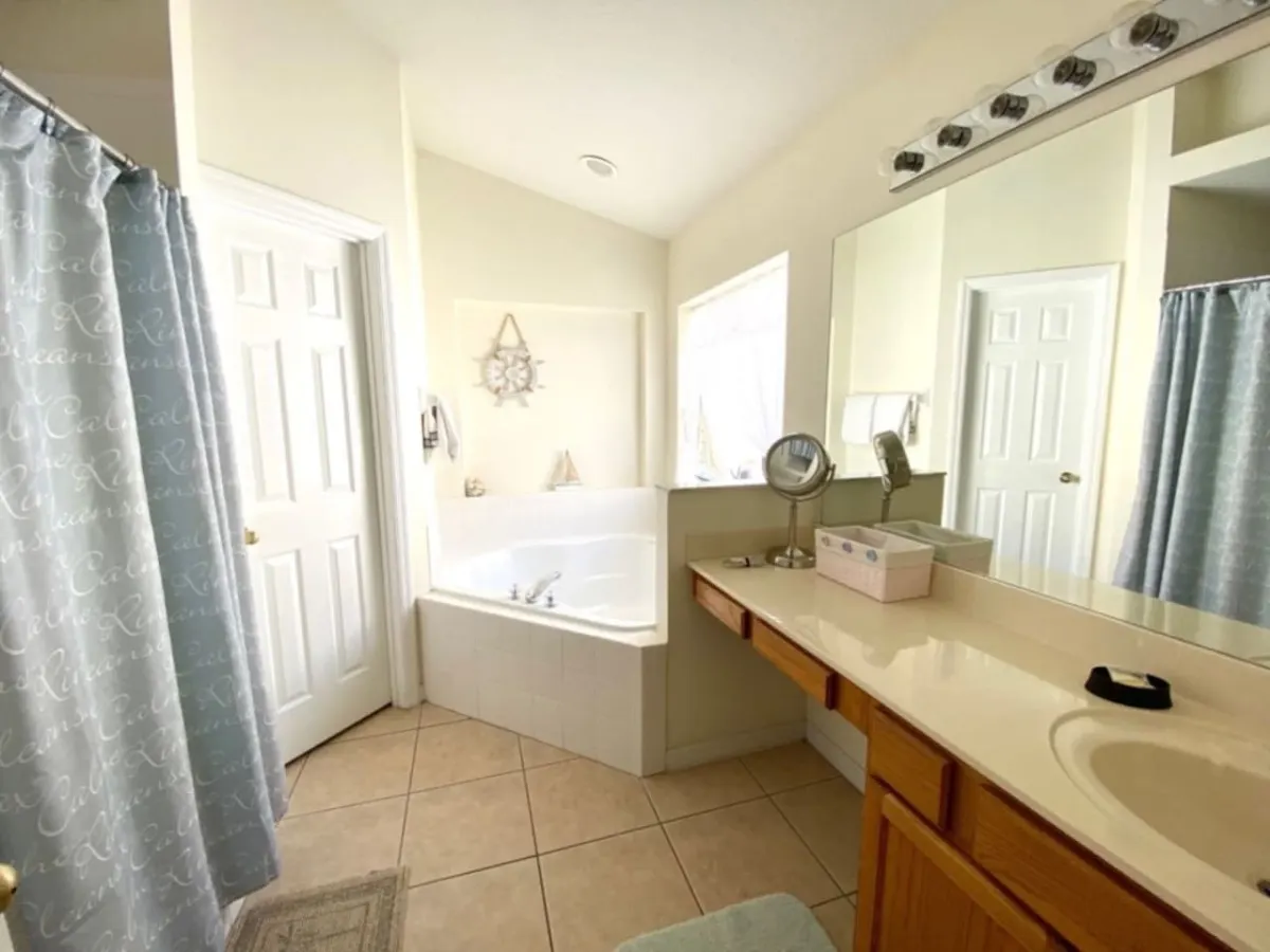 4BR Golf View Villa w/ Private Pool in Southern Dunes 10