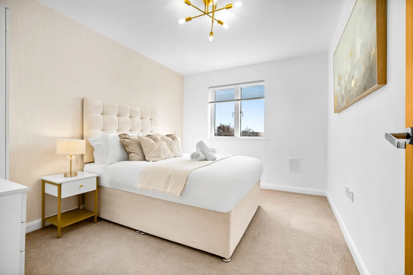 Stylish Two Bedroom Apartment - City Centre - Parking 3