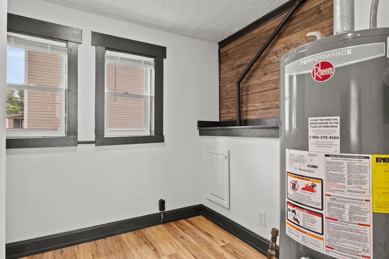 Luxurious Briarwood Escape 19