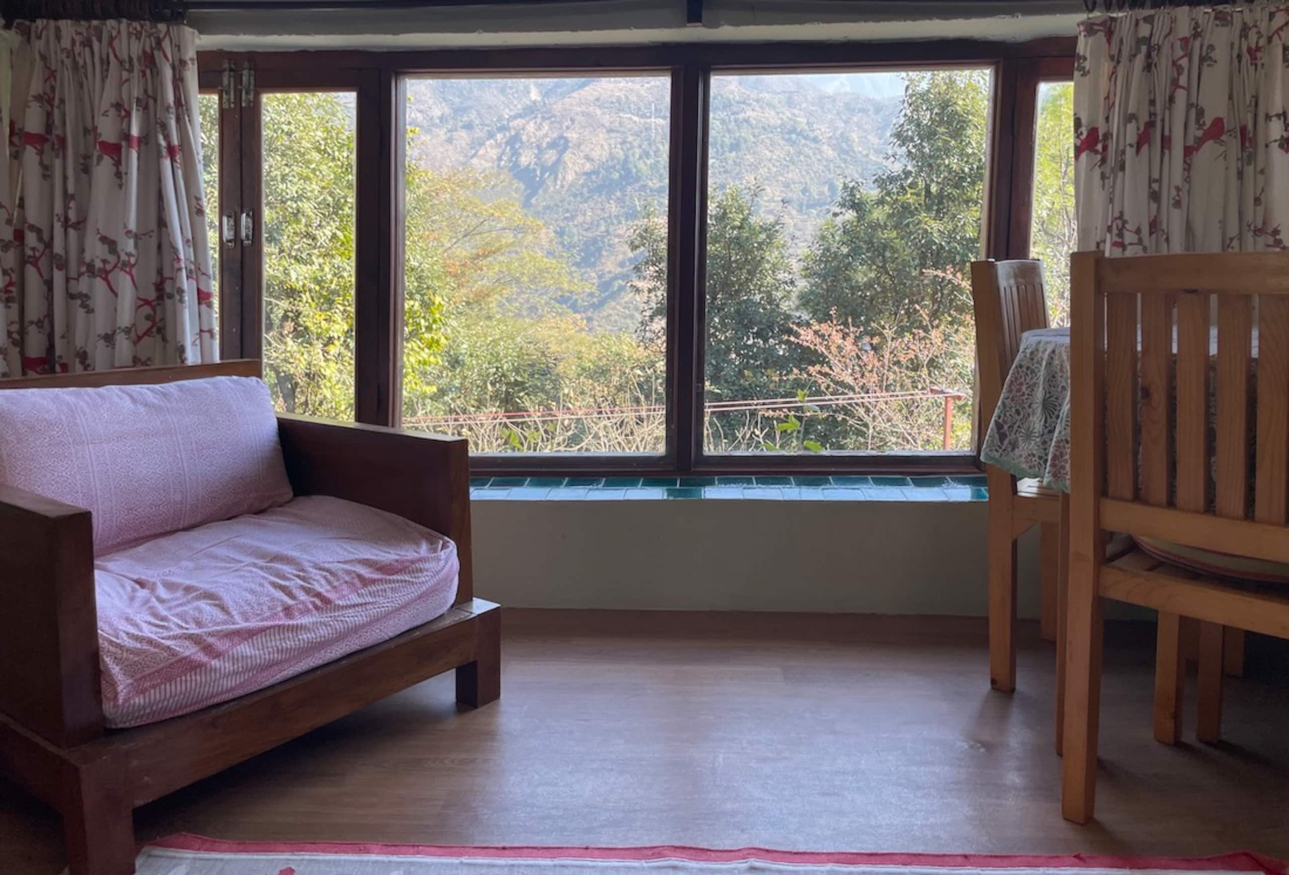Wild Fig Cottage - An Idyllic Hillside Retreat 4