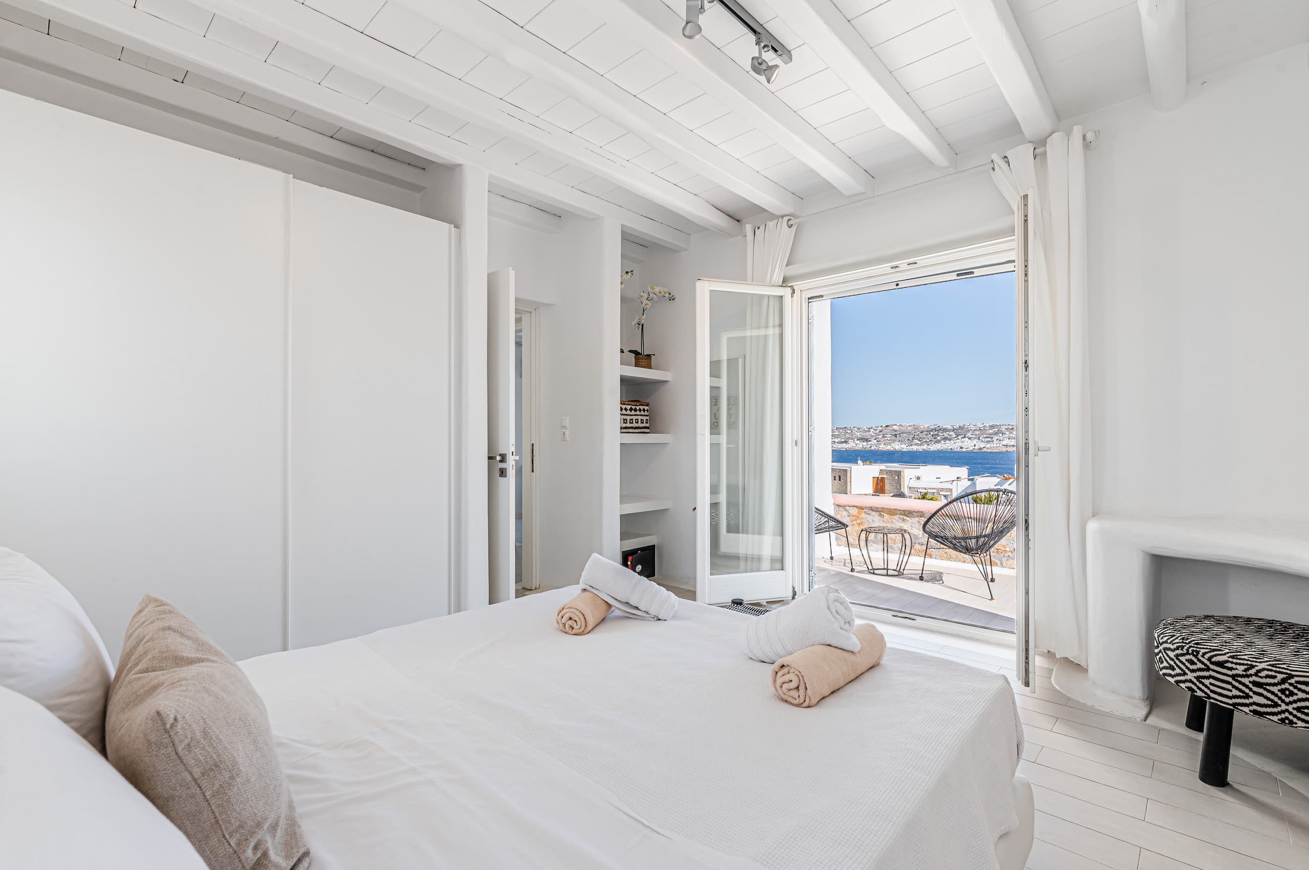 Tohu Villa 1, 5BR,heated jacuzzi and Private pool! 32