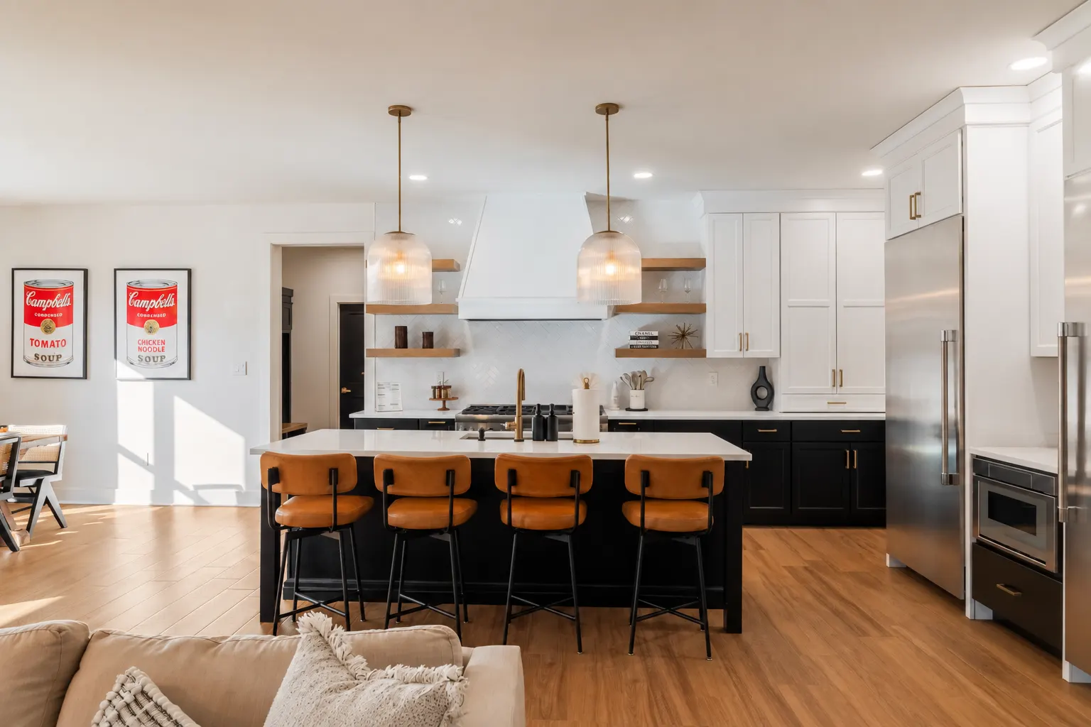Sleeps 18! Arcade, dog park, hot tub, firepit 11