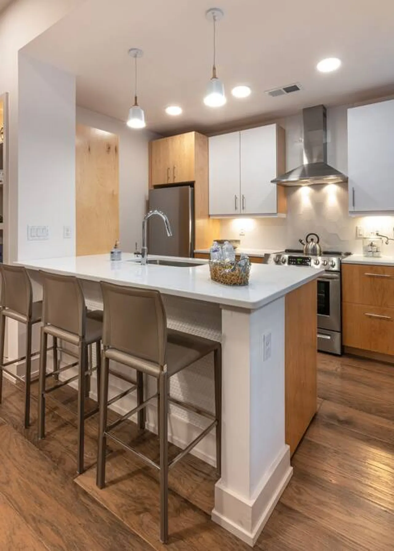 Walk Everywhere From This Newly Renovated Condo 2