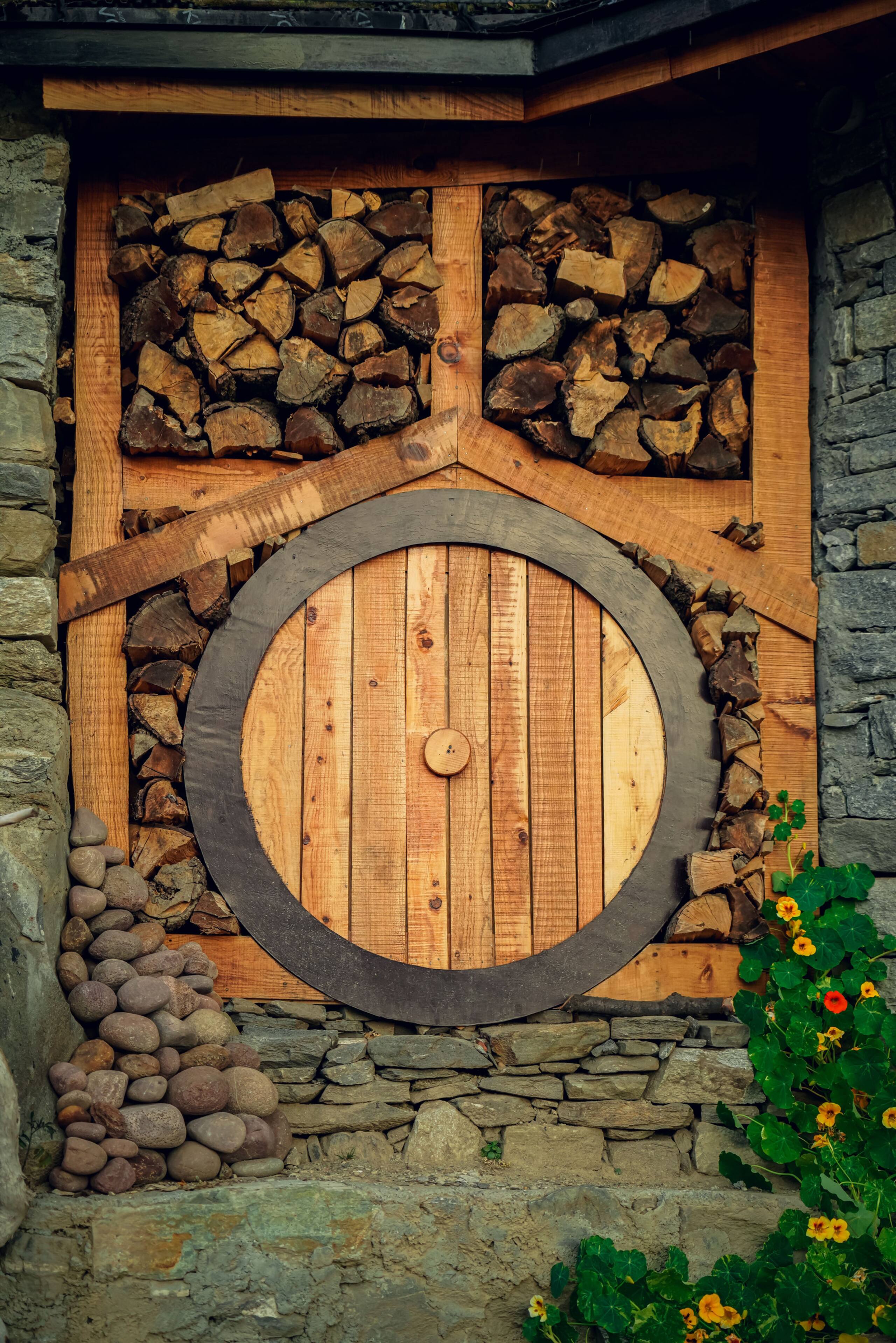 Luxury Hobbit House Hamta | Himalayan Scenic Views 30