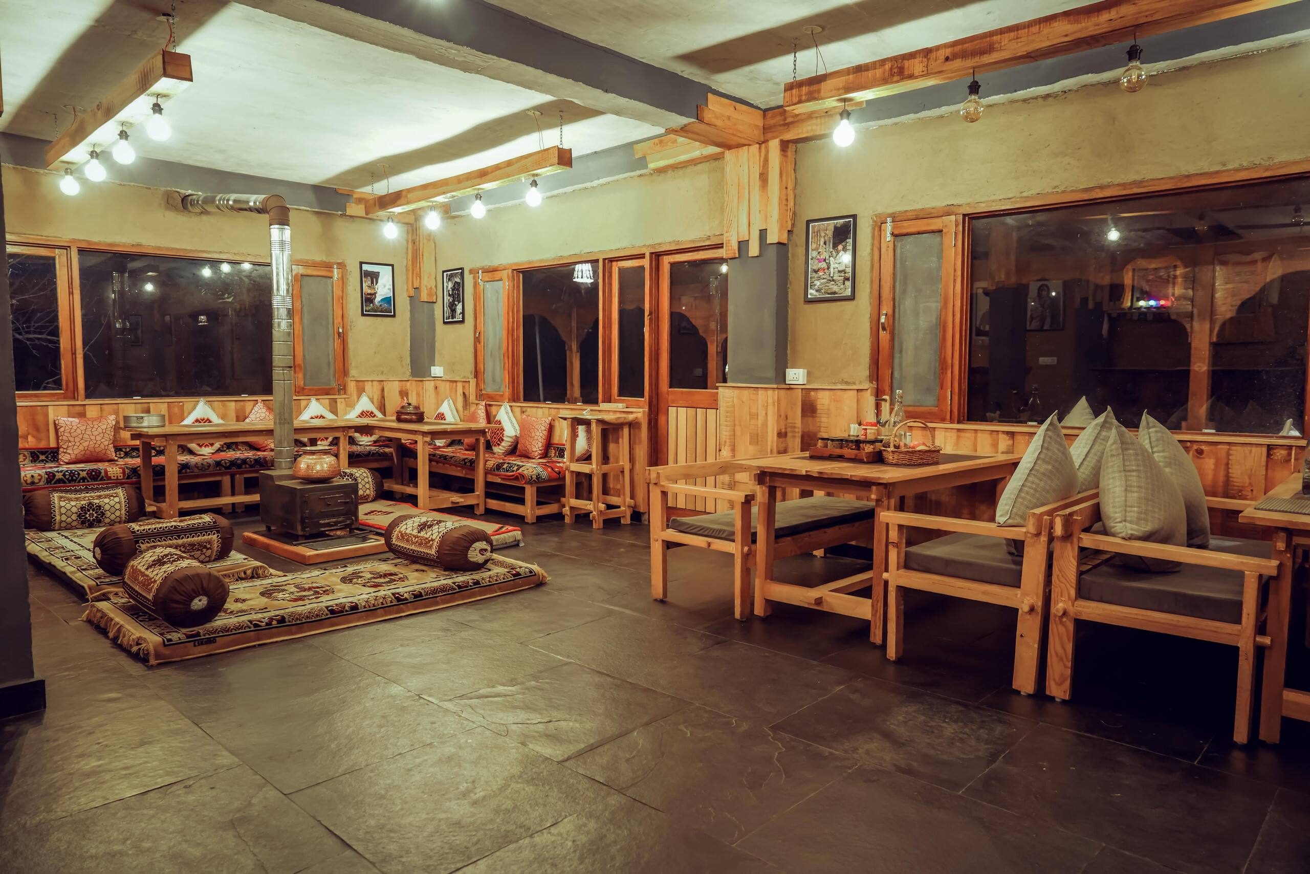 Luxury Hobbit House Hamta | Himalayan Scenic Views 12