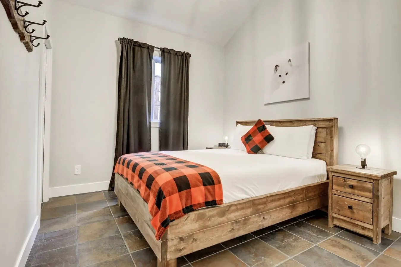 Mystic Springs: Heated Pool & Banff Park Pass 3