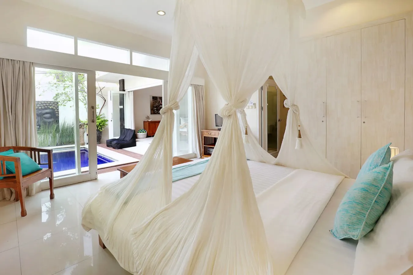 Villa Alba, a 3 bedroom villa sanctuary 17