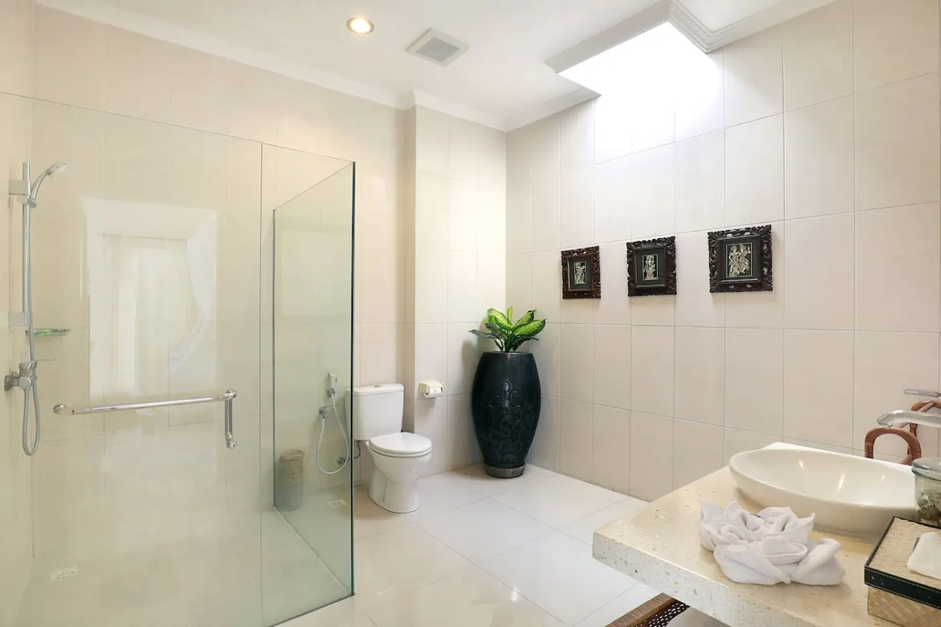 Villa Alba, a 3 bedroom villa sanctuary 18
