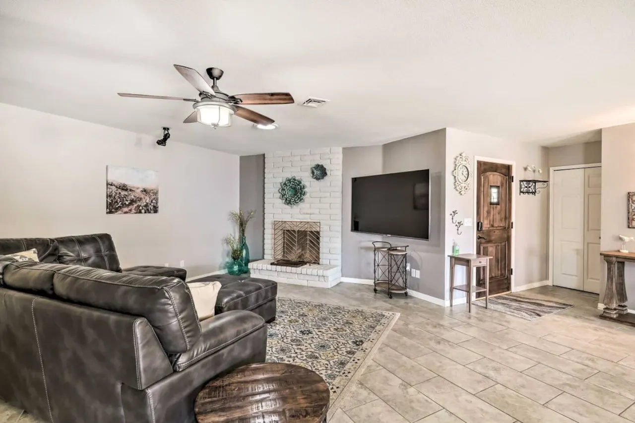 Havasu Thistle - Spa, FirePit, PoolTable, Sleeps15 — foto 5