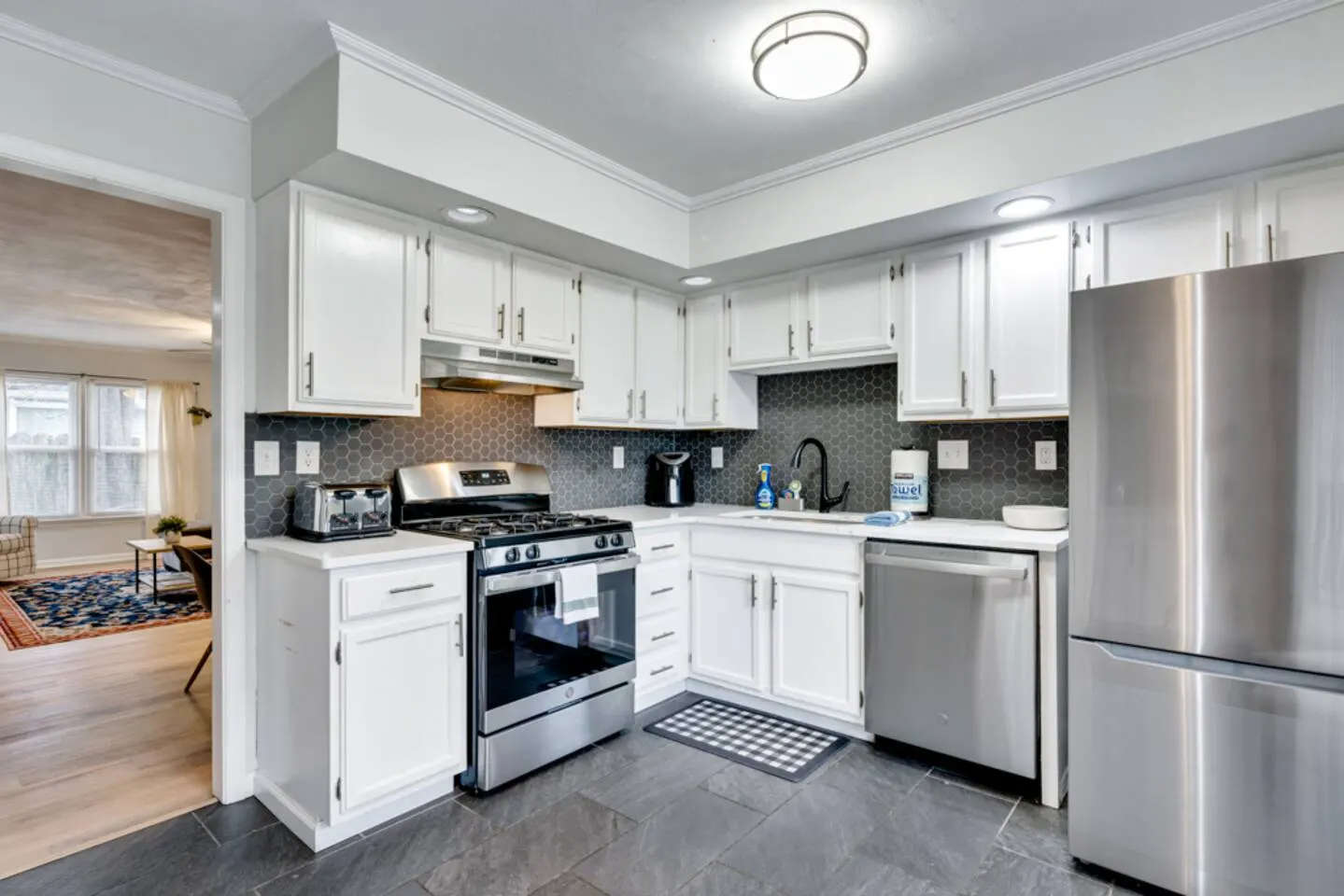 Virginia Beach 4BR Home 30+ Night Stay Near Oceana 9