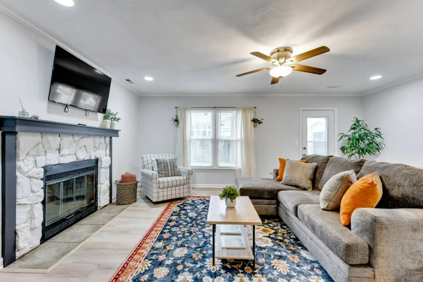Virginia Beach 4BR Home 30+ Night Stay Near Oceana 10