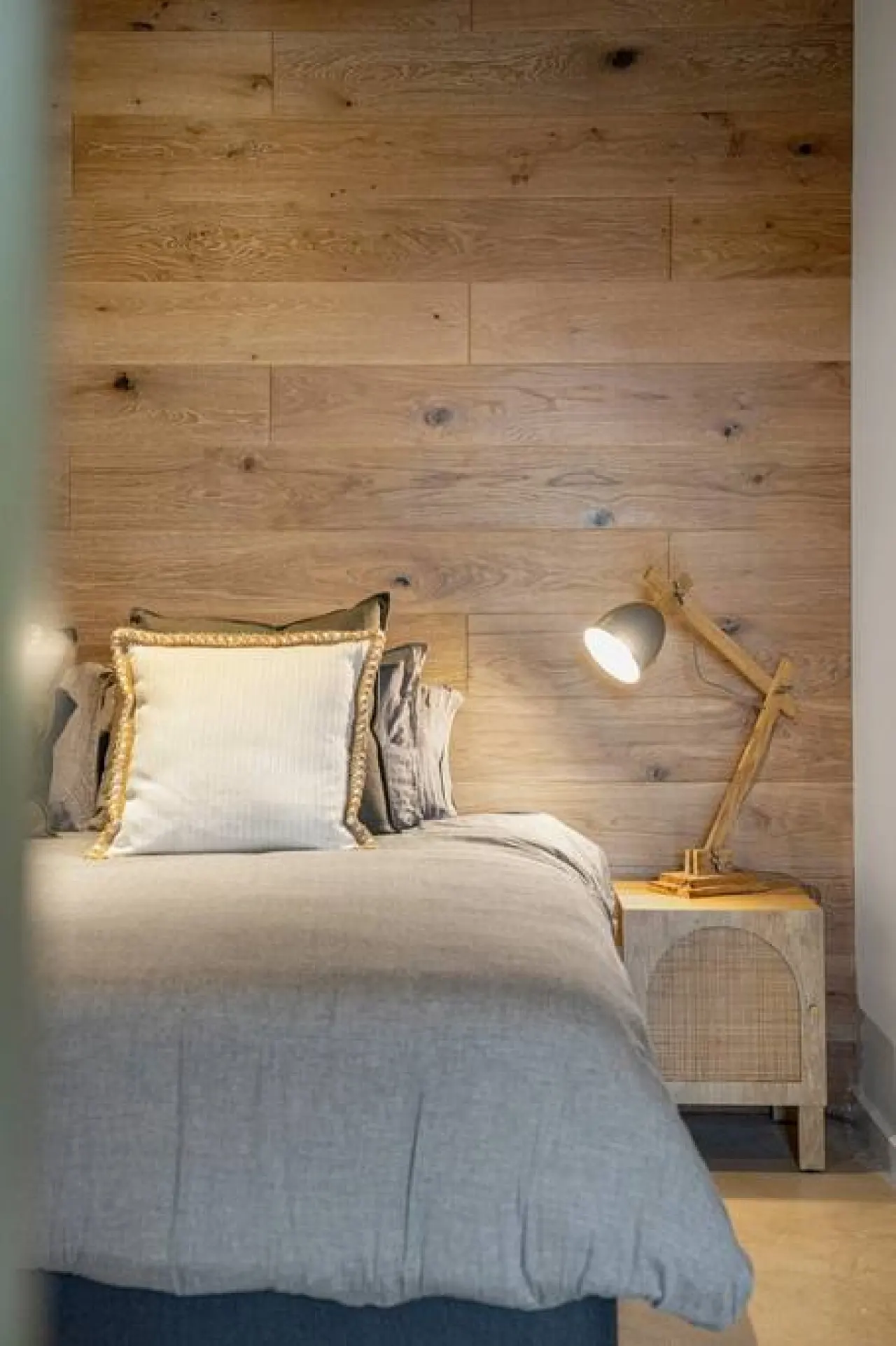 Laneway Retreat—Cosy Coastal Convenience 19