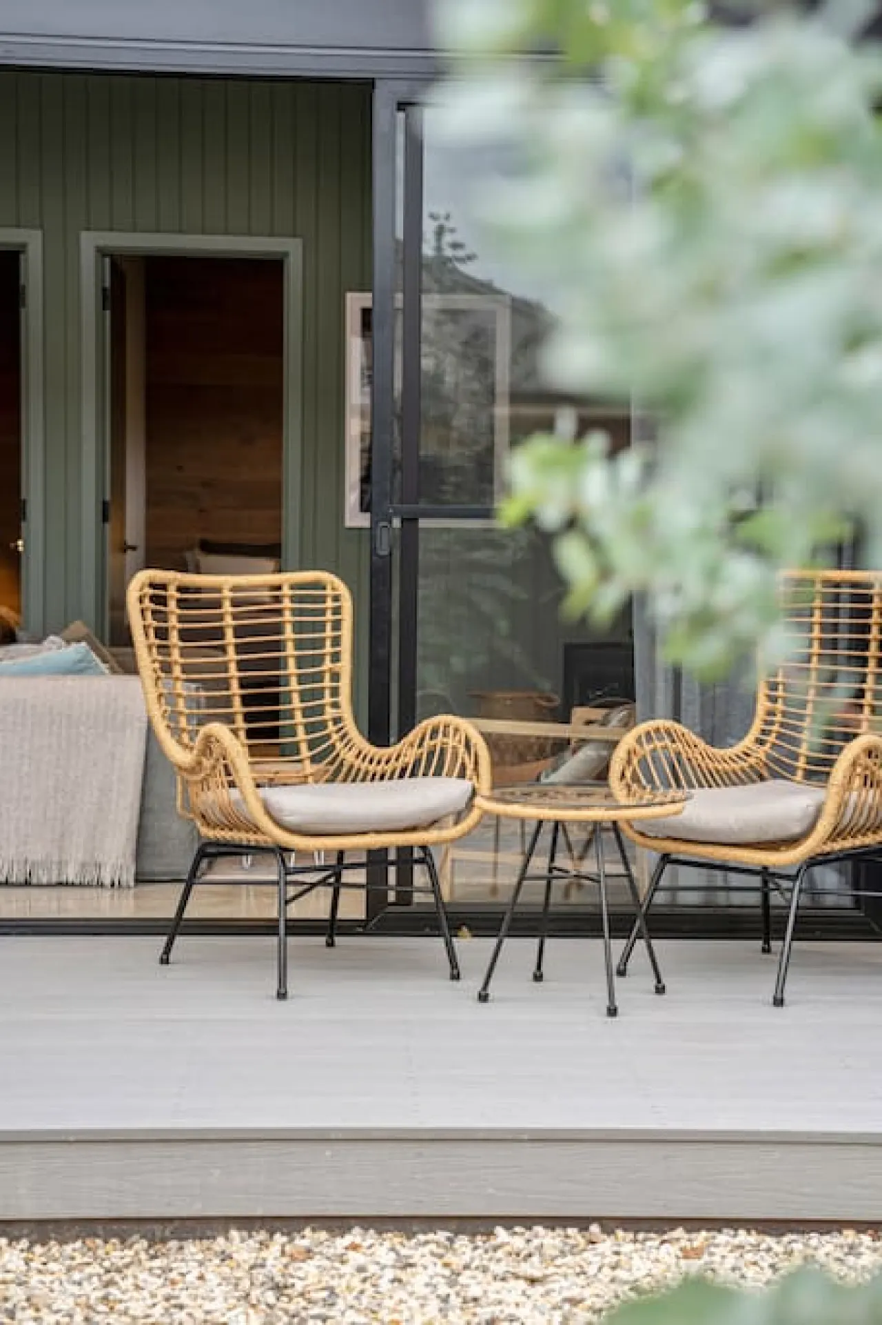 Laneway Retreat—Cosy Coastal Convenience 7