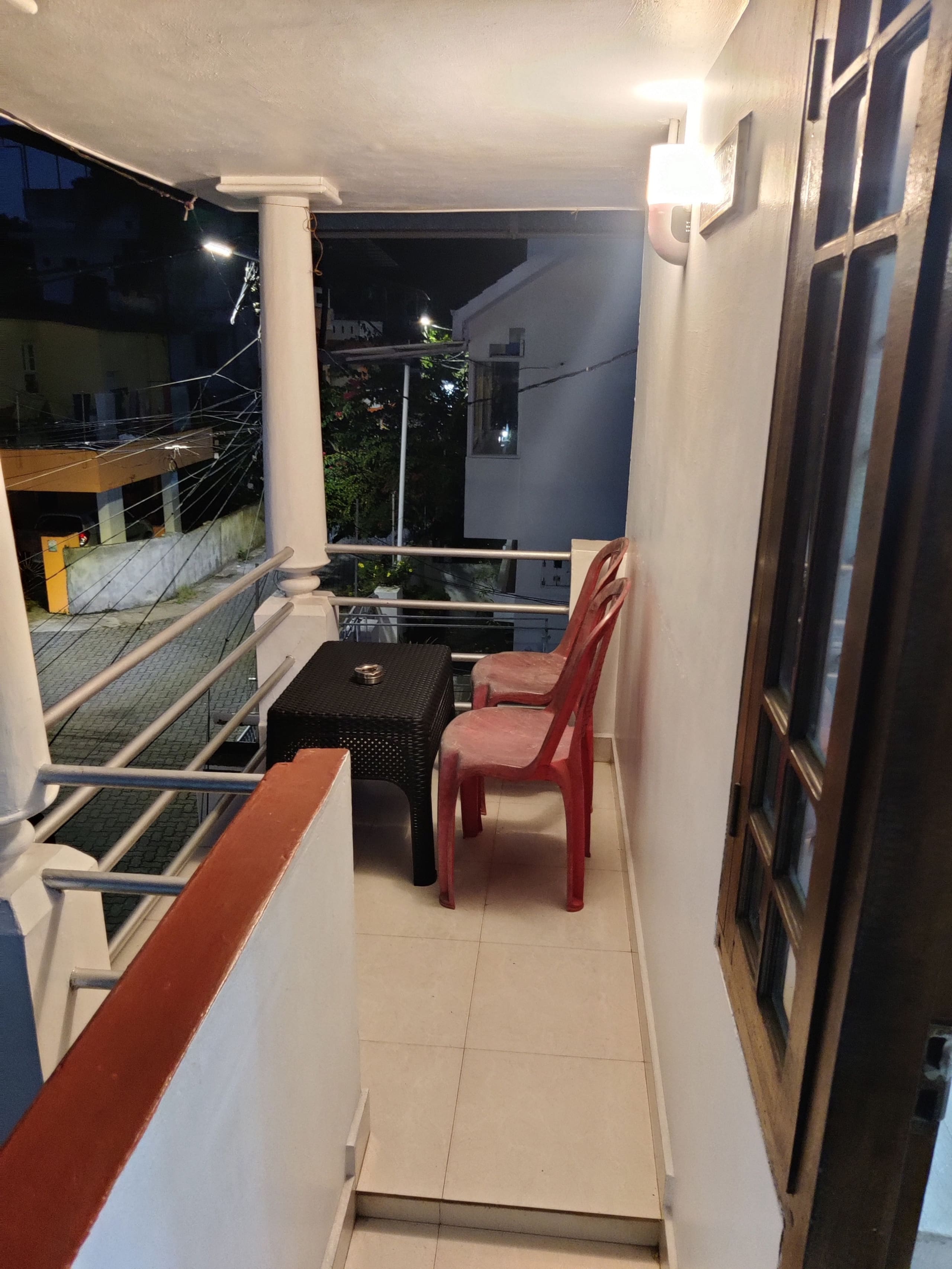 Hana's Haven: Entire Floor with 3 Rooms (A/C) 35