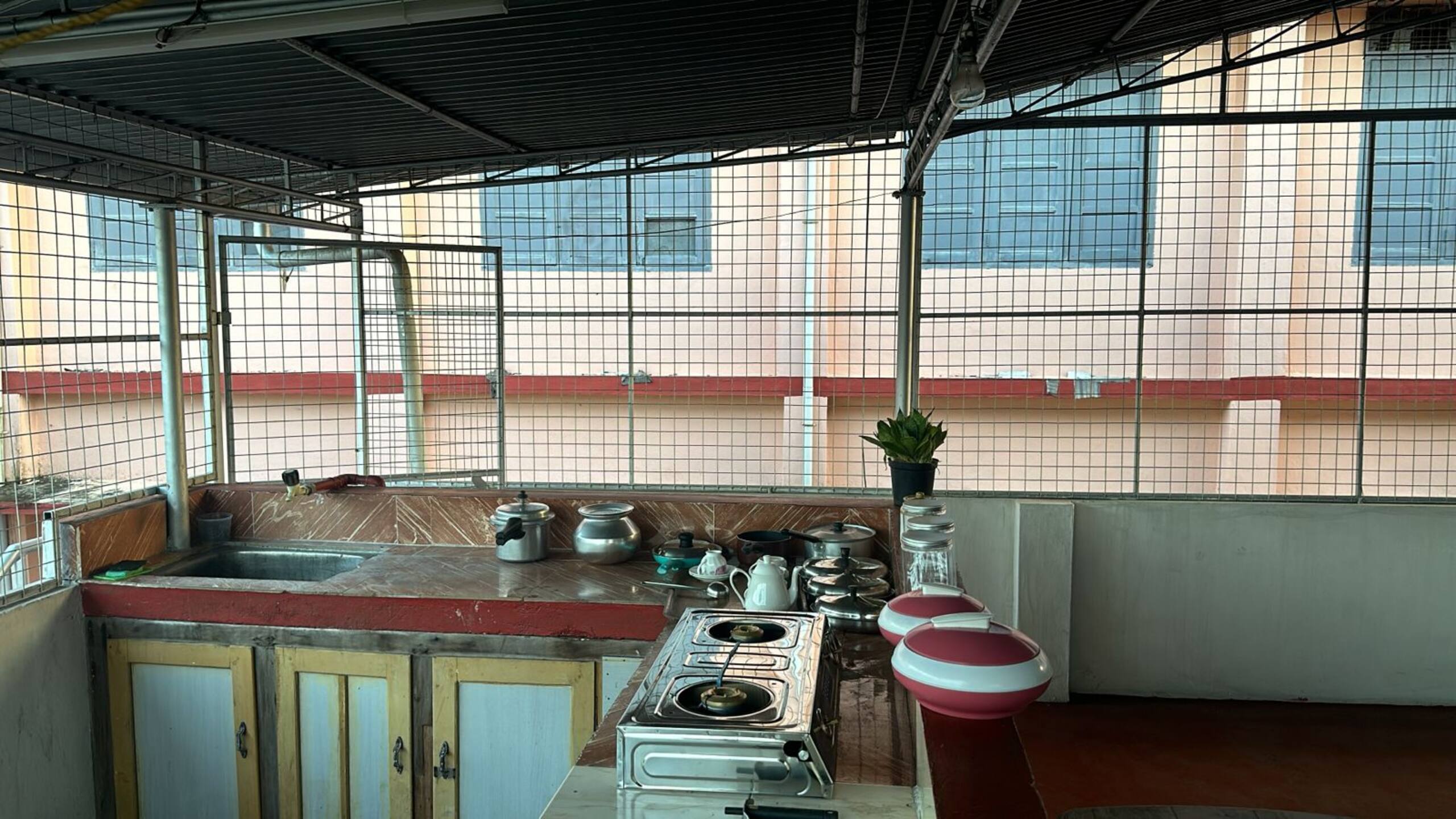 Hana's Haven: Entire Floor with 3 Rooms (A/C) 38