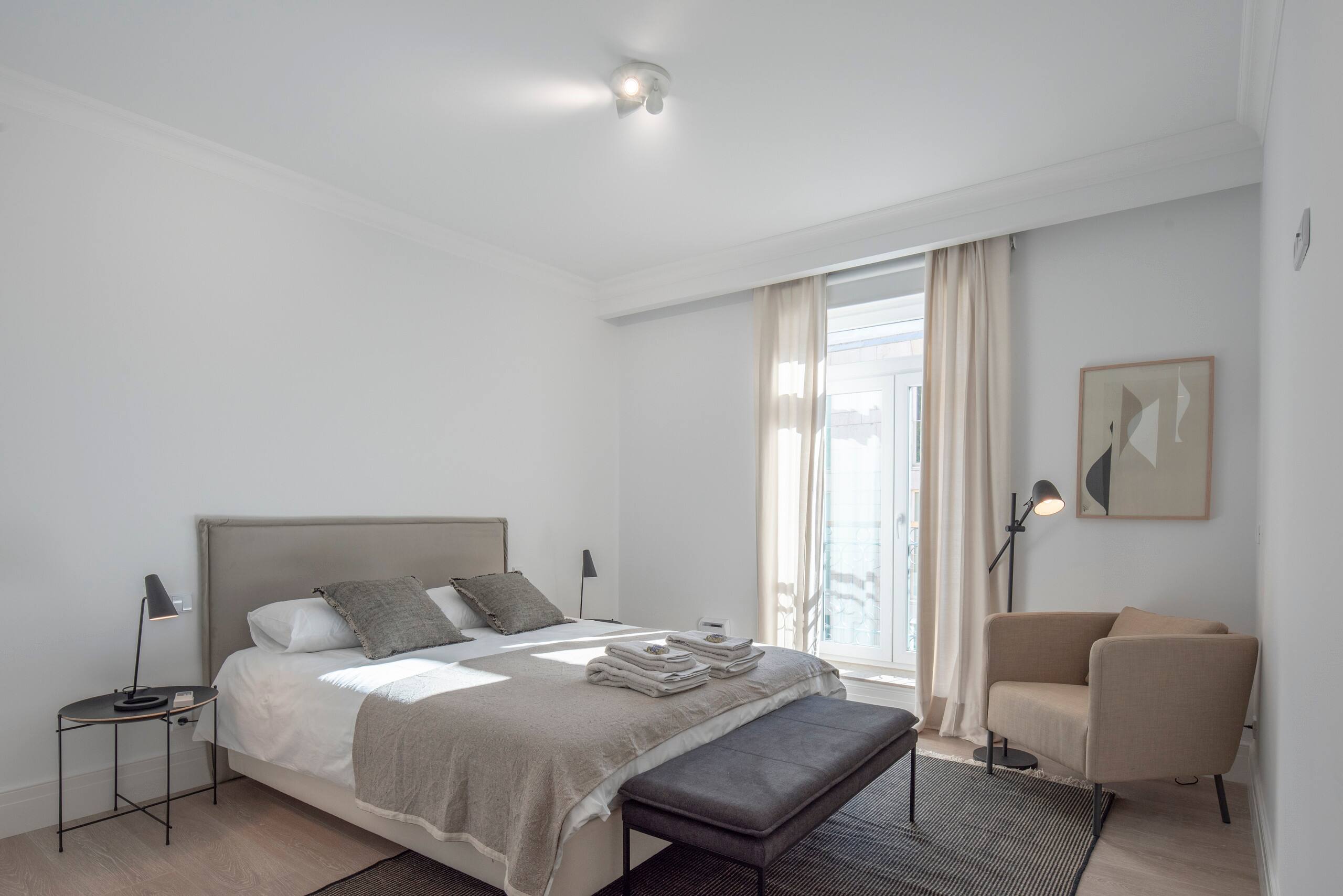 Charming Apartment in a Private Condominium w/Pool 8