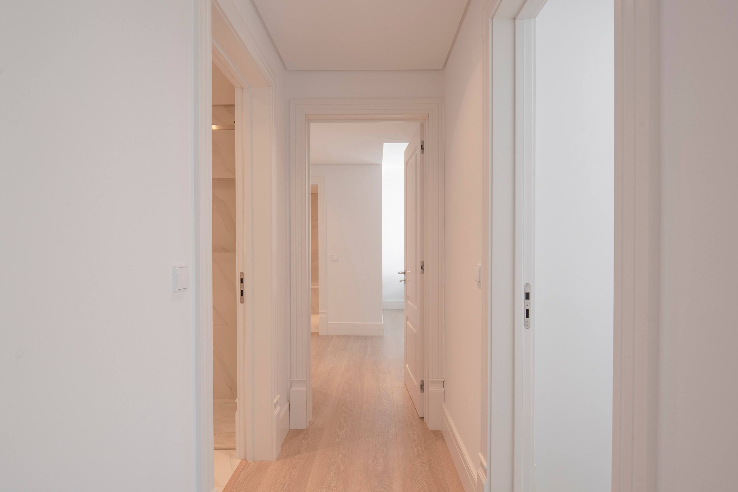 Charming Apartment in a Private Condominium w/Pool 22
