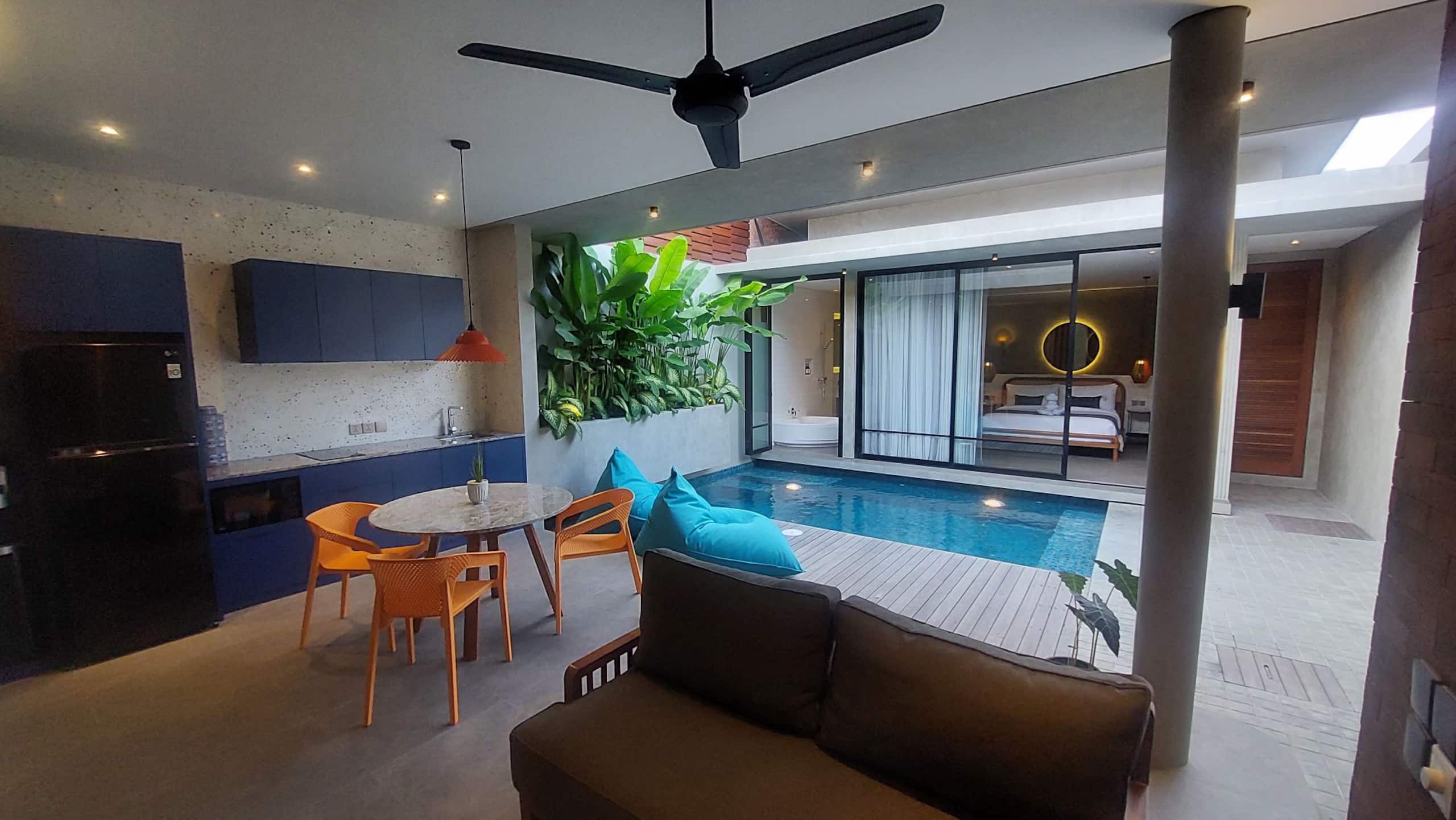 1 BR modern tropical villa @ the heart of Seminyak — photo 3