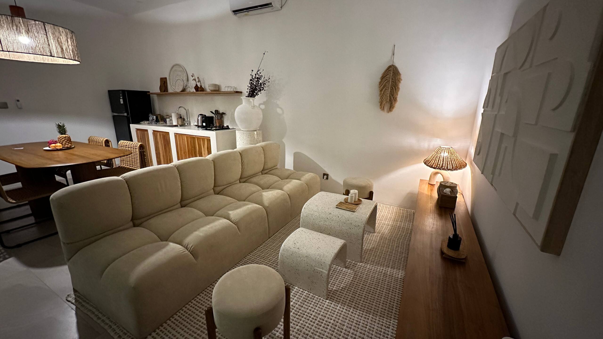 Modern Minimalist Villa w/Rooftop in Uluwatu 12