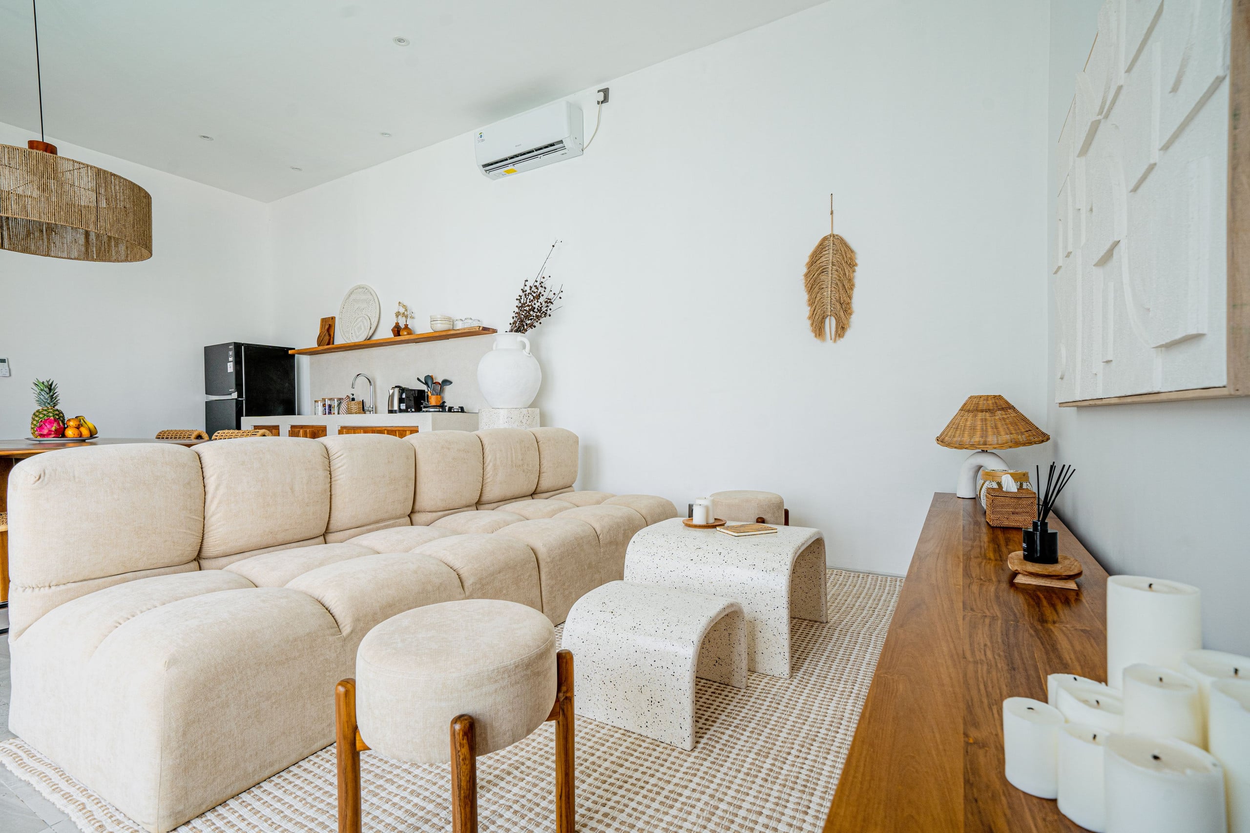 Modern Minimalist Villa w/Rooftop in Uluwatu — photo 5