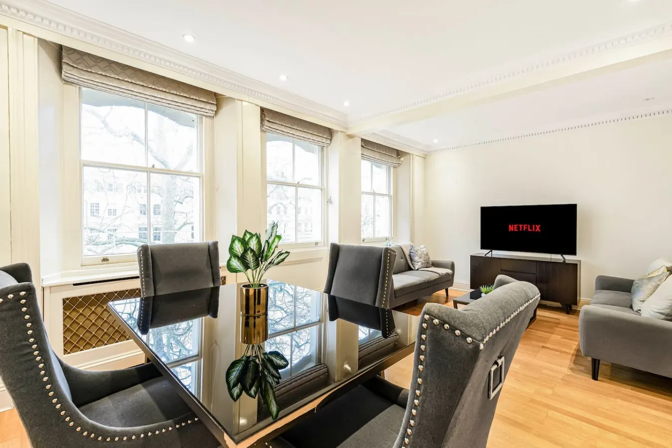 Knightsbridge 2-Bed Next To Hyde Park 9